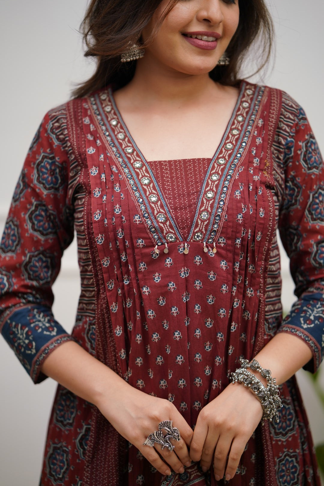 Dupatta Pants Set