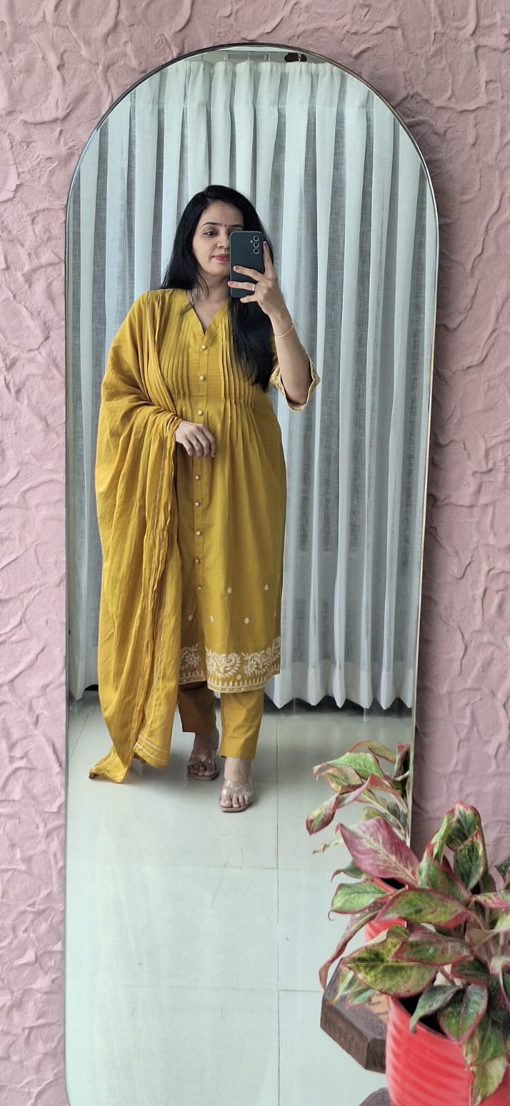 Dupatta Pants Set