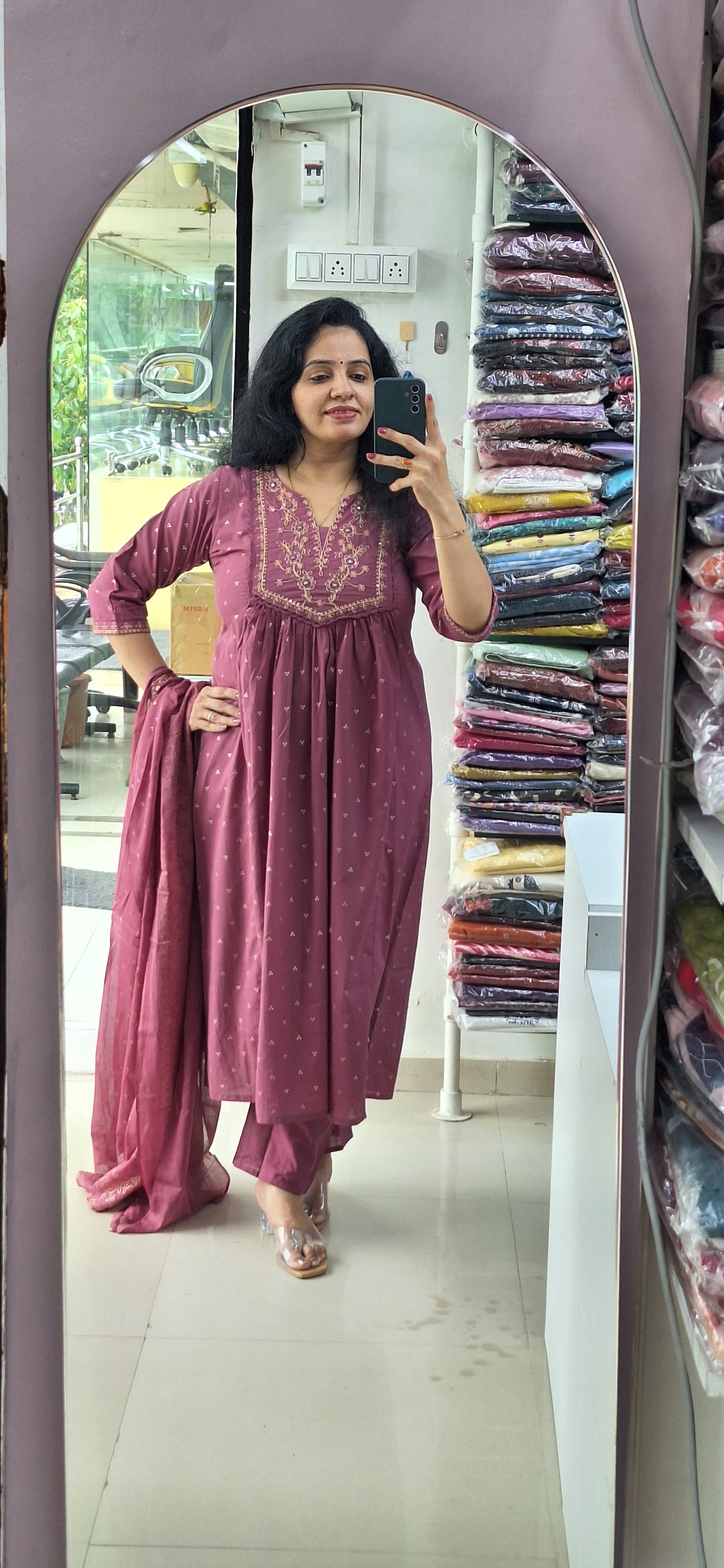 Dupatta Pants Set