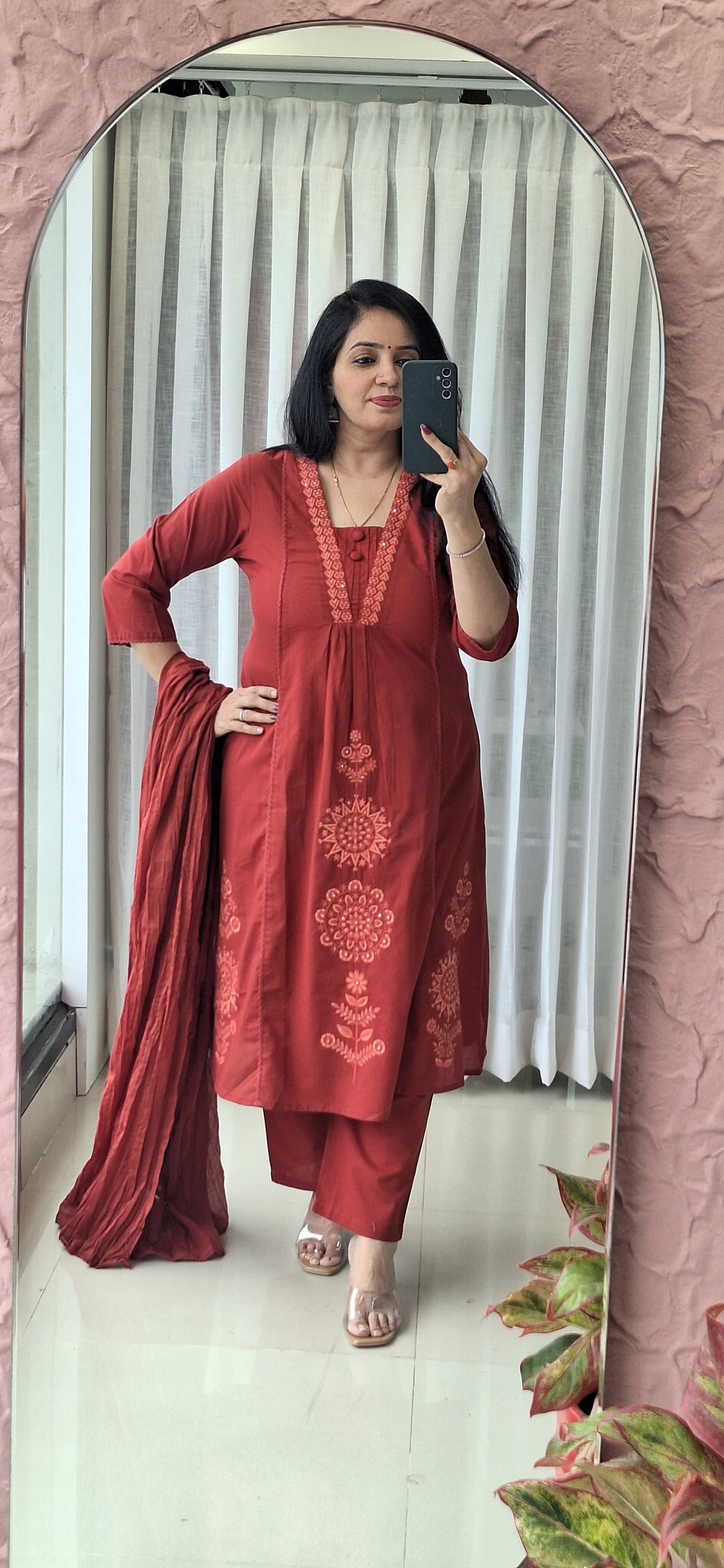 Dupatta Pants Set