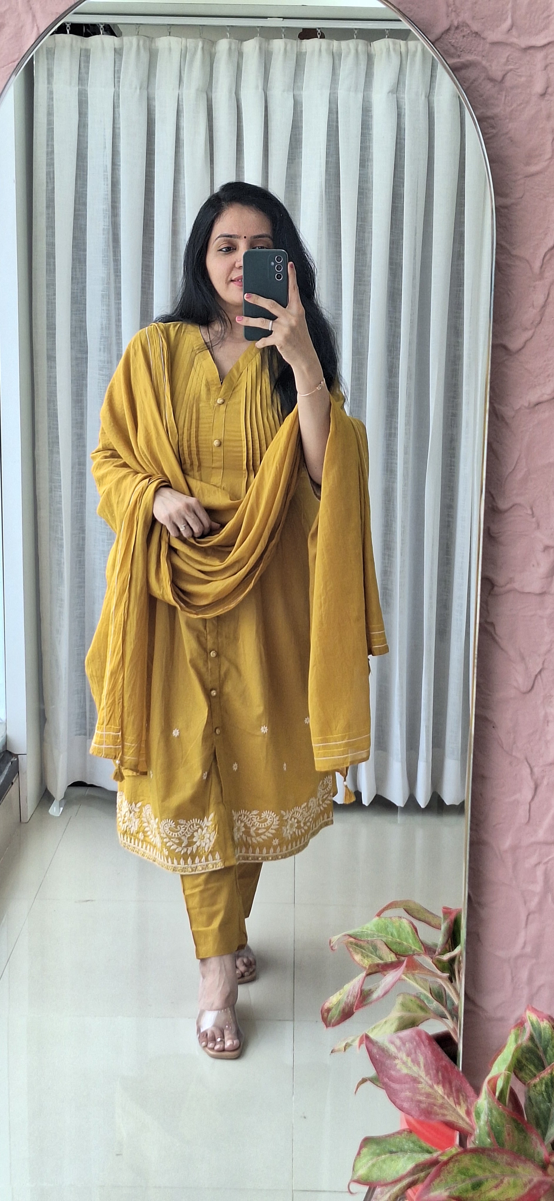 Dupatta Pants Set