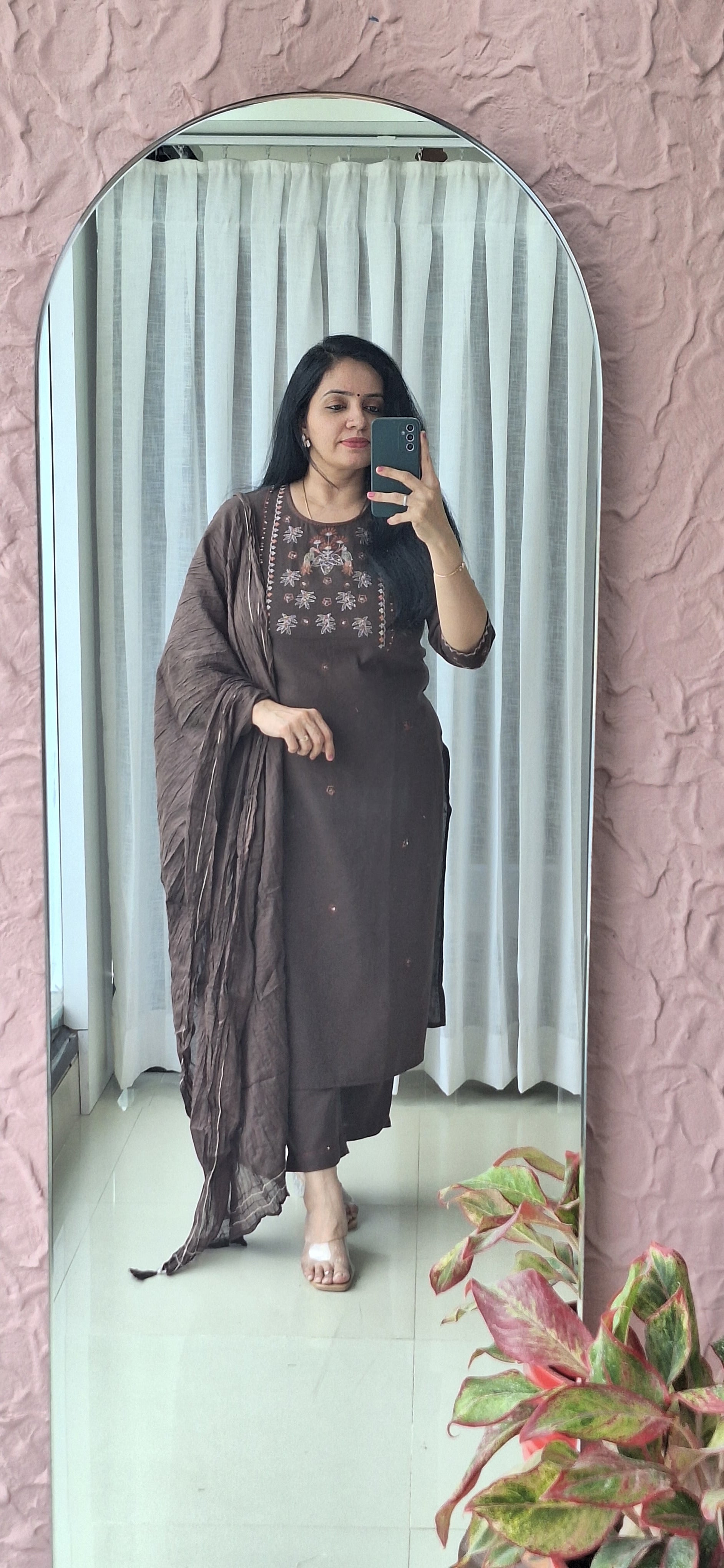 Dupatta Pants Set