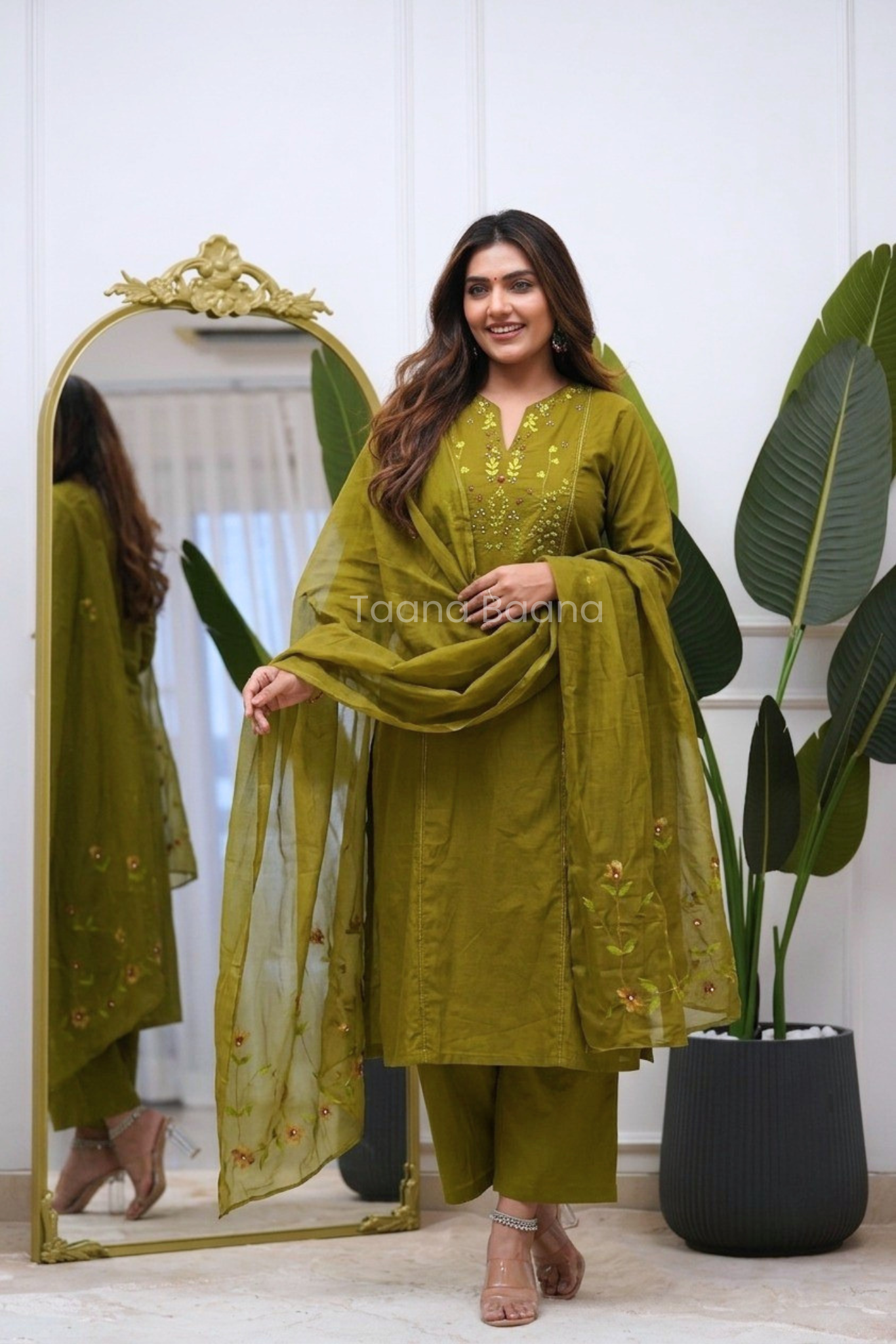Dupatta Pant Set