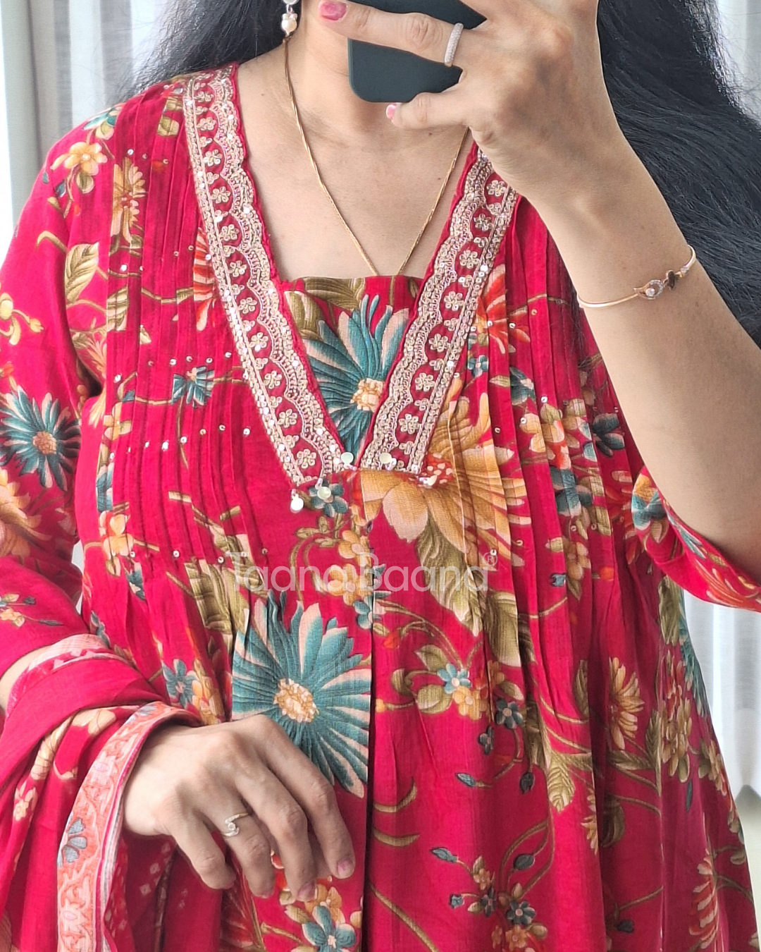 Dupatta Pants Set