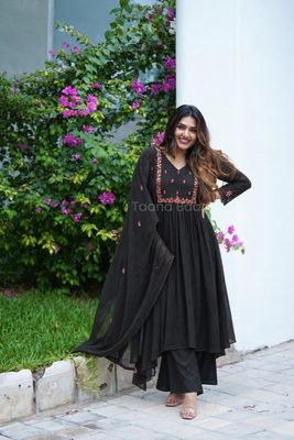 Dupatta Pant Set