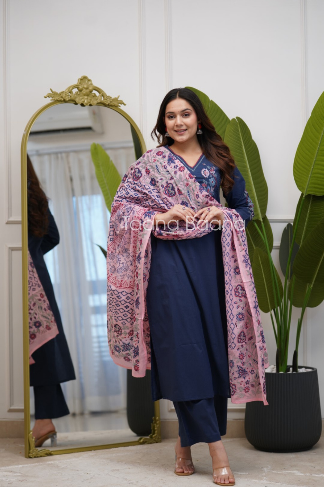 Dupatta Pant Set