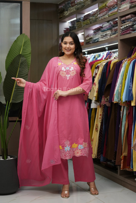 Dupatta Pant Set