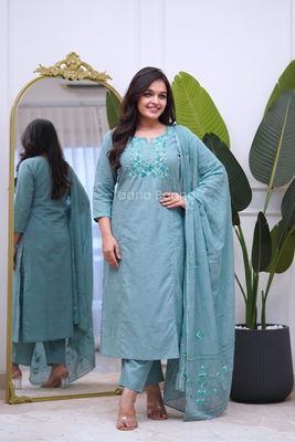 Dupatta Pant Set