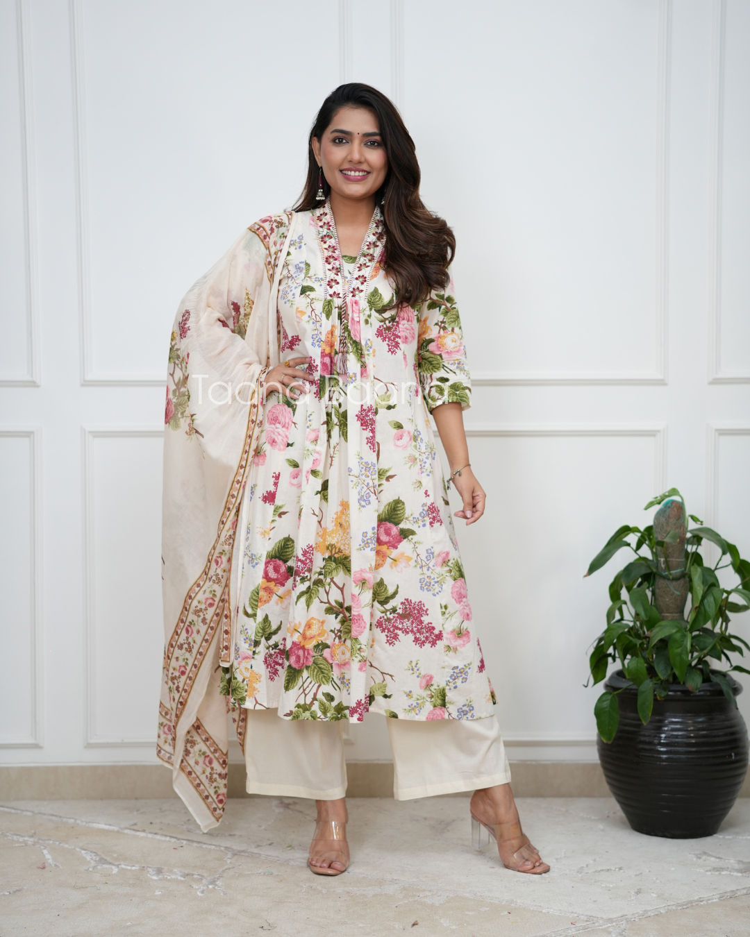 Dupatta Pant Set