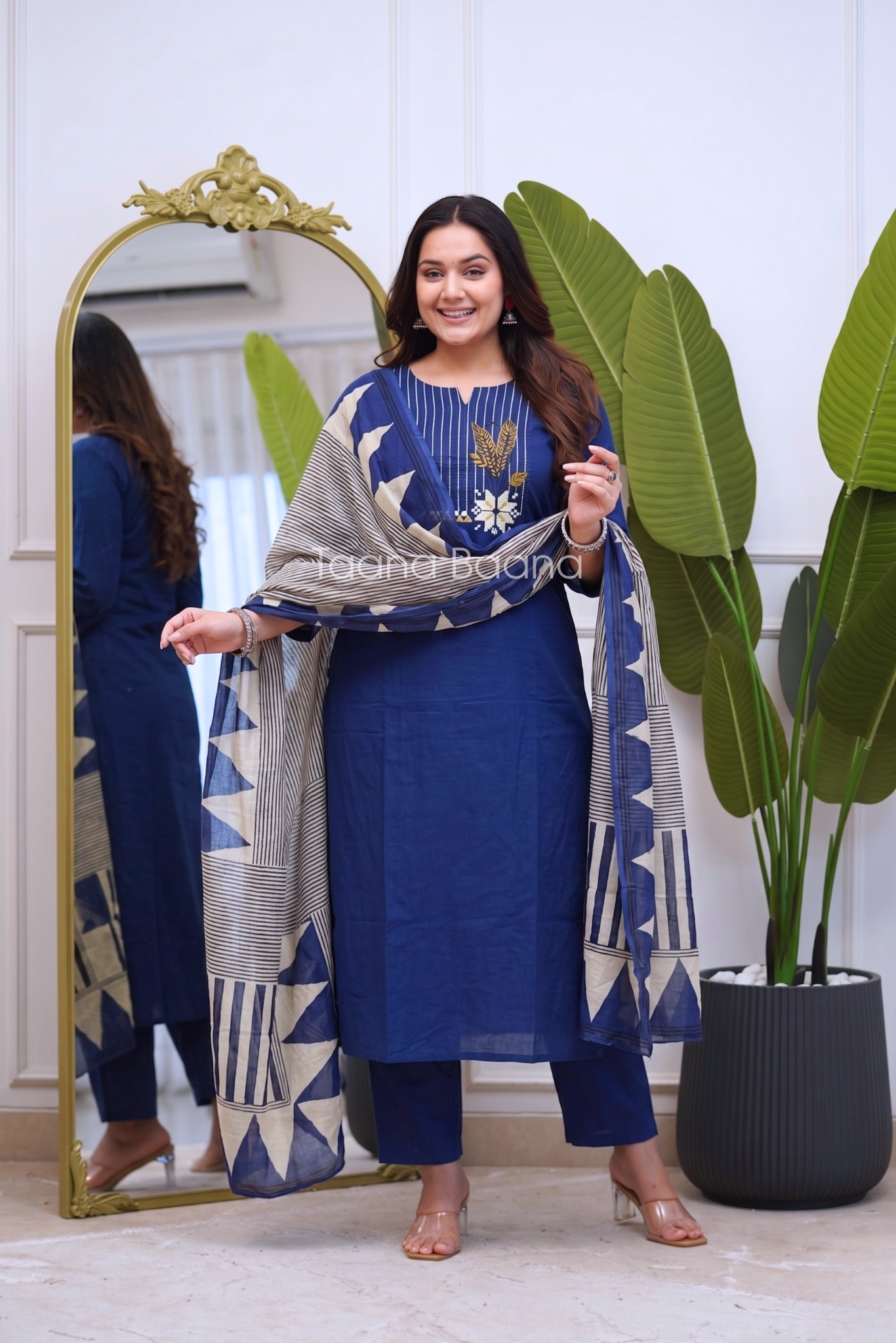 Dupatta Pant Set