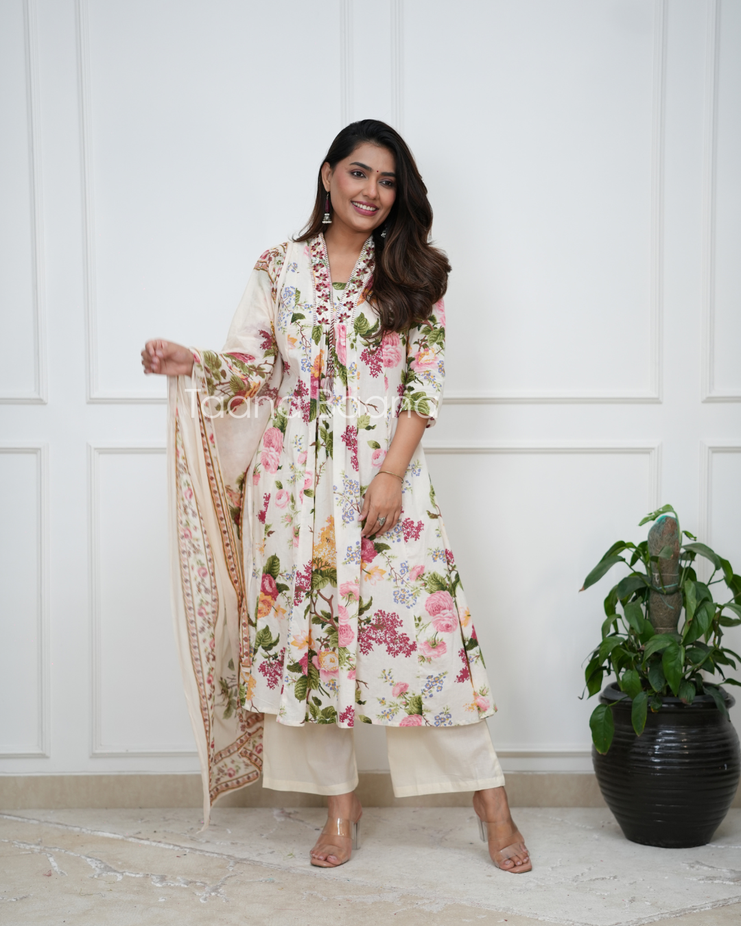 Dupatta Pant Set