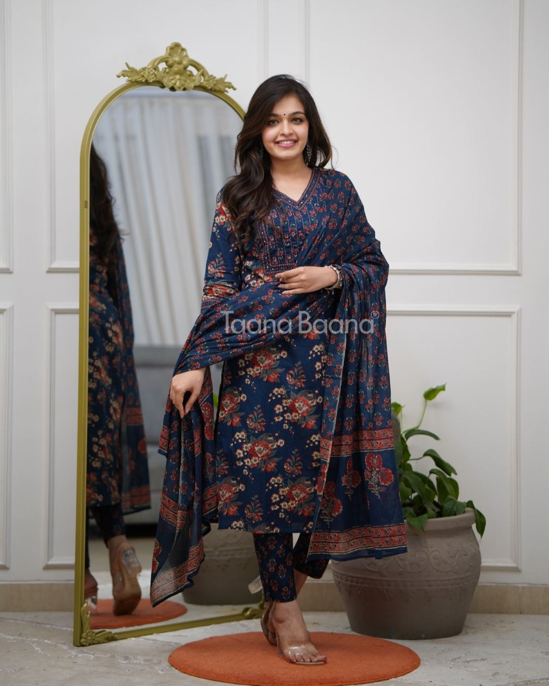 Dupatta Pant Set