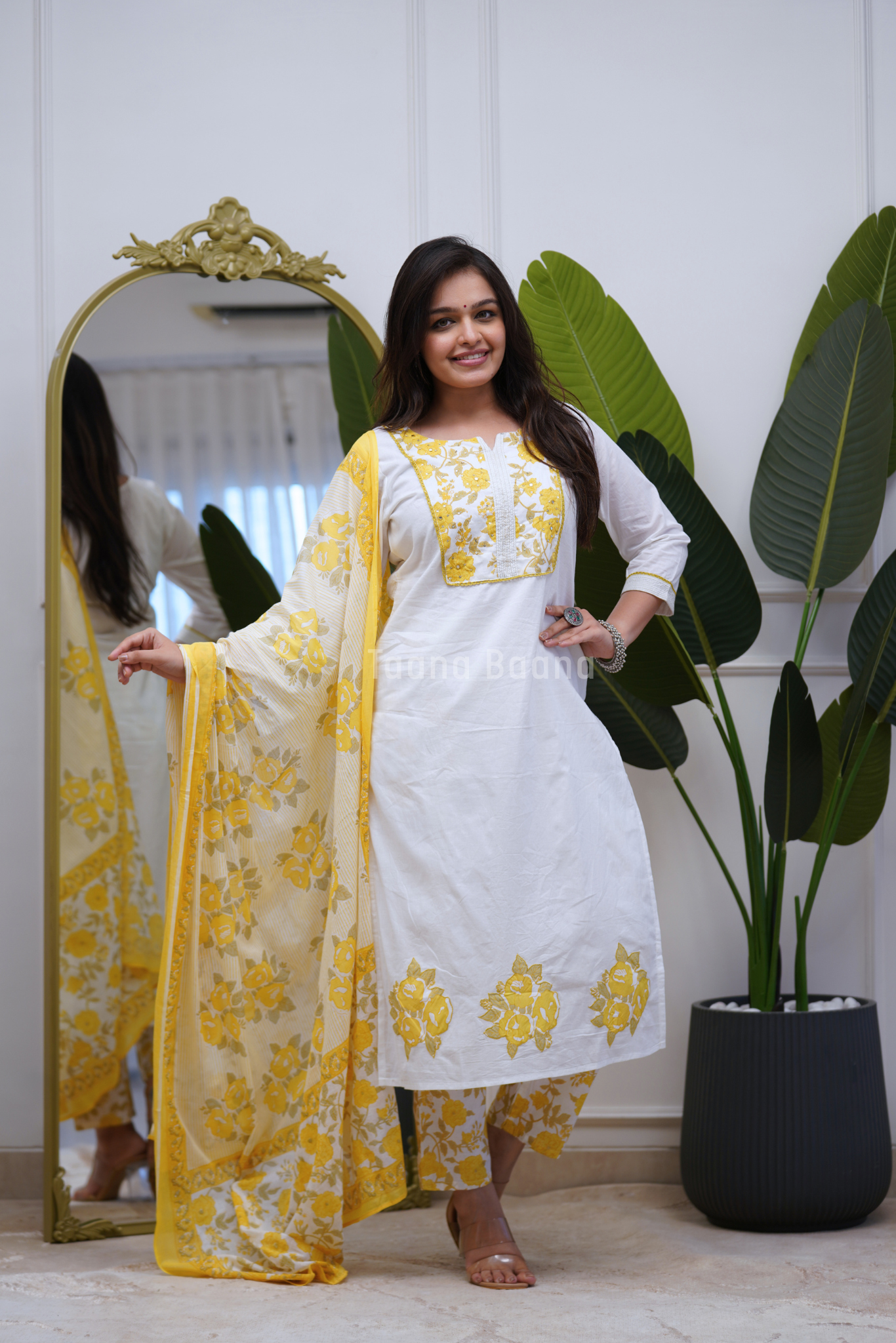 Dupatta Pant Set