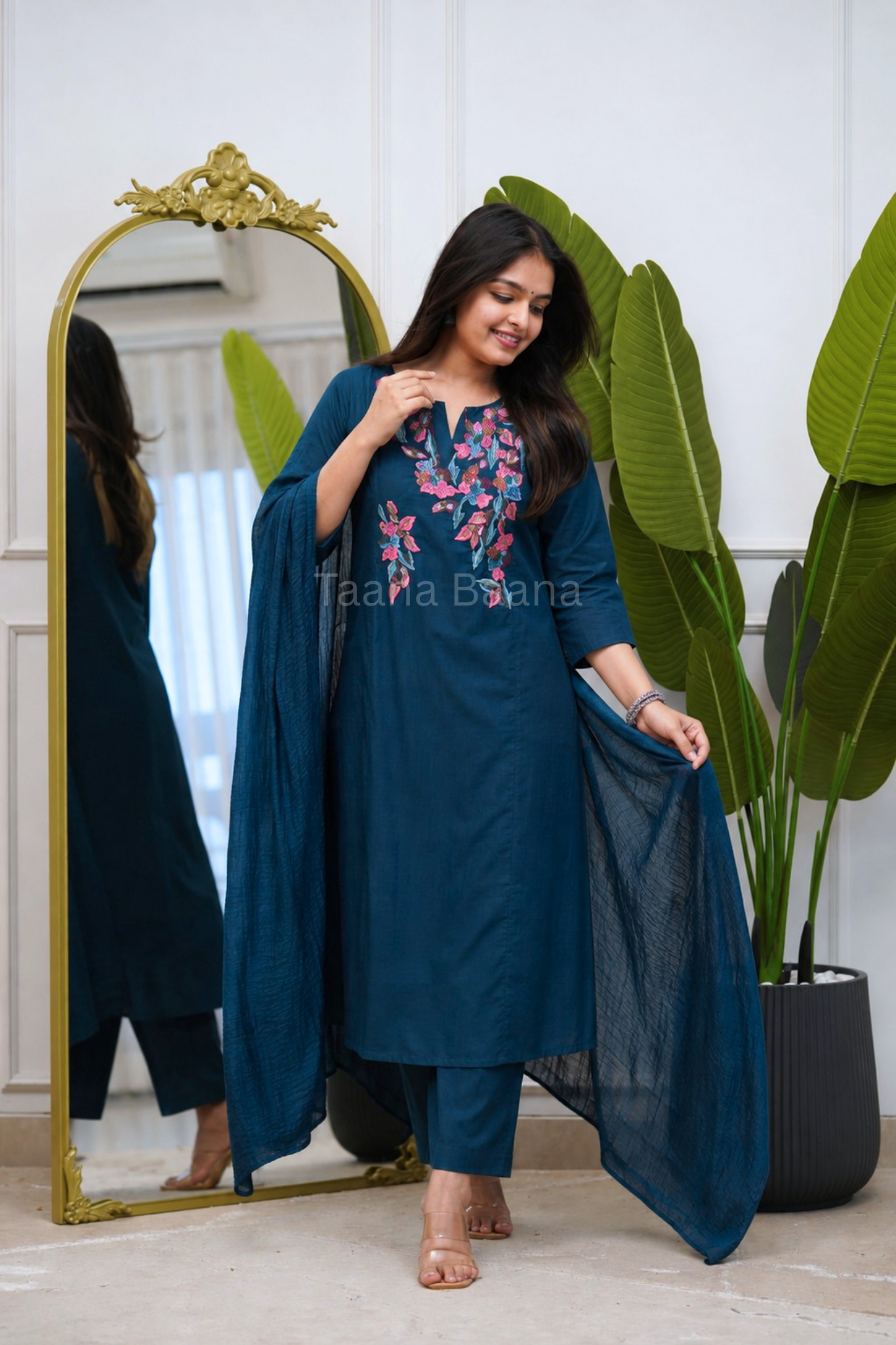 Dupatta Pant Set