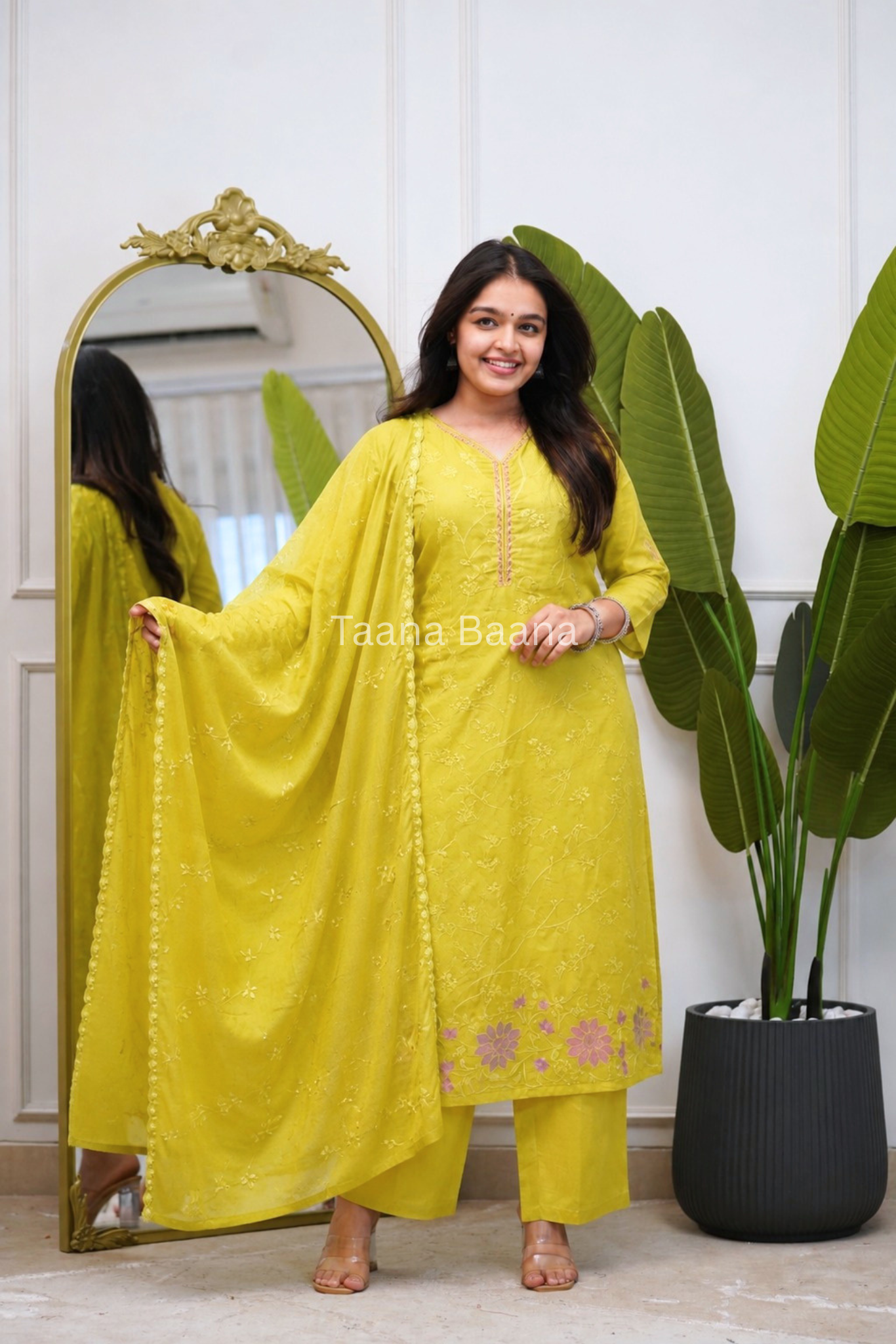 Dupatta Pant Set