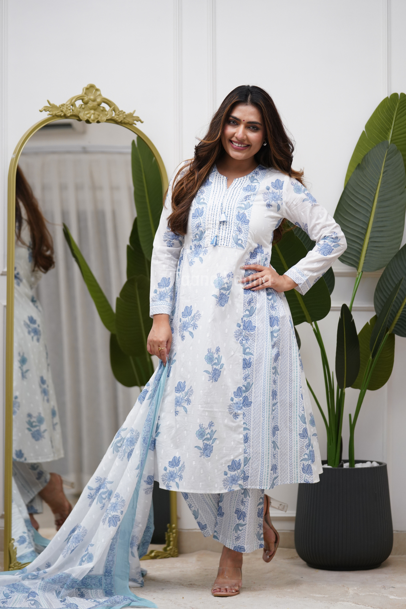 Dupatta Pant Set