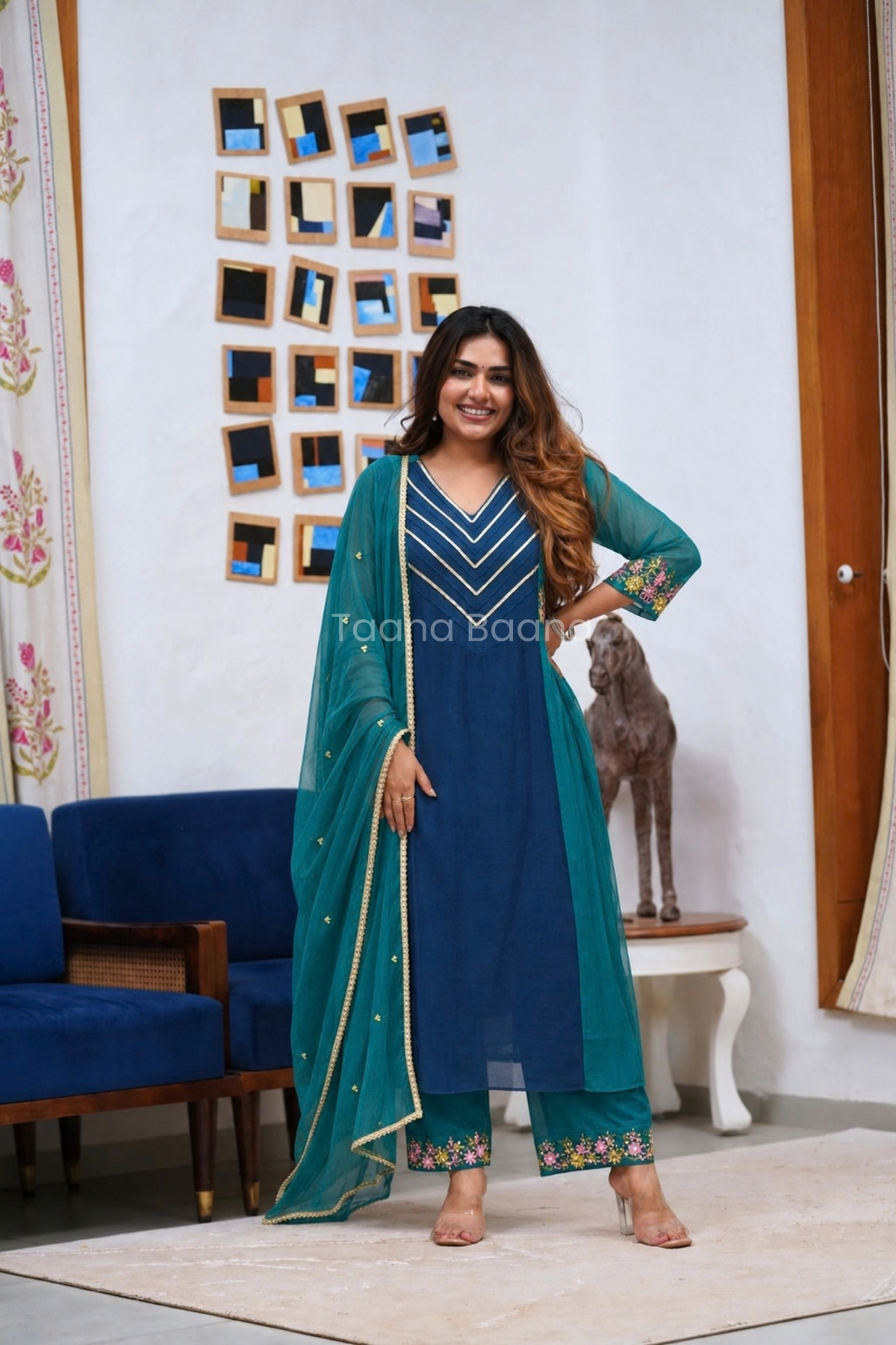 Dupatta Pant Set