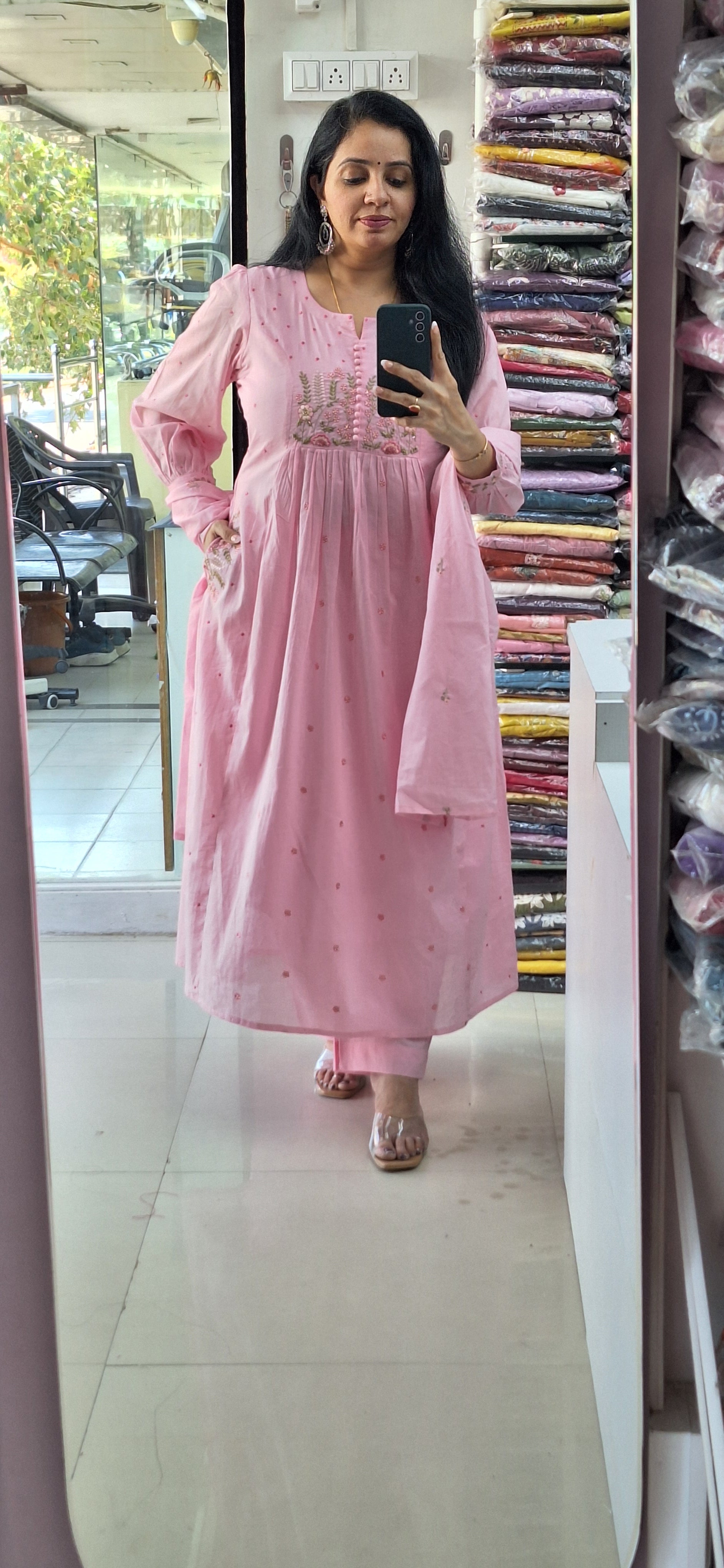 Dupatta Pants Set