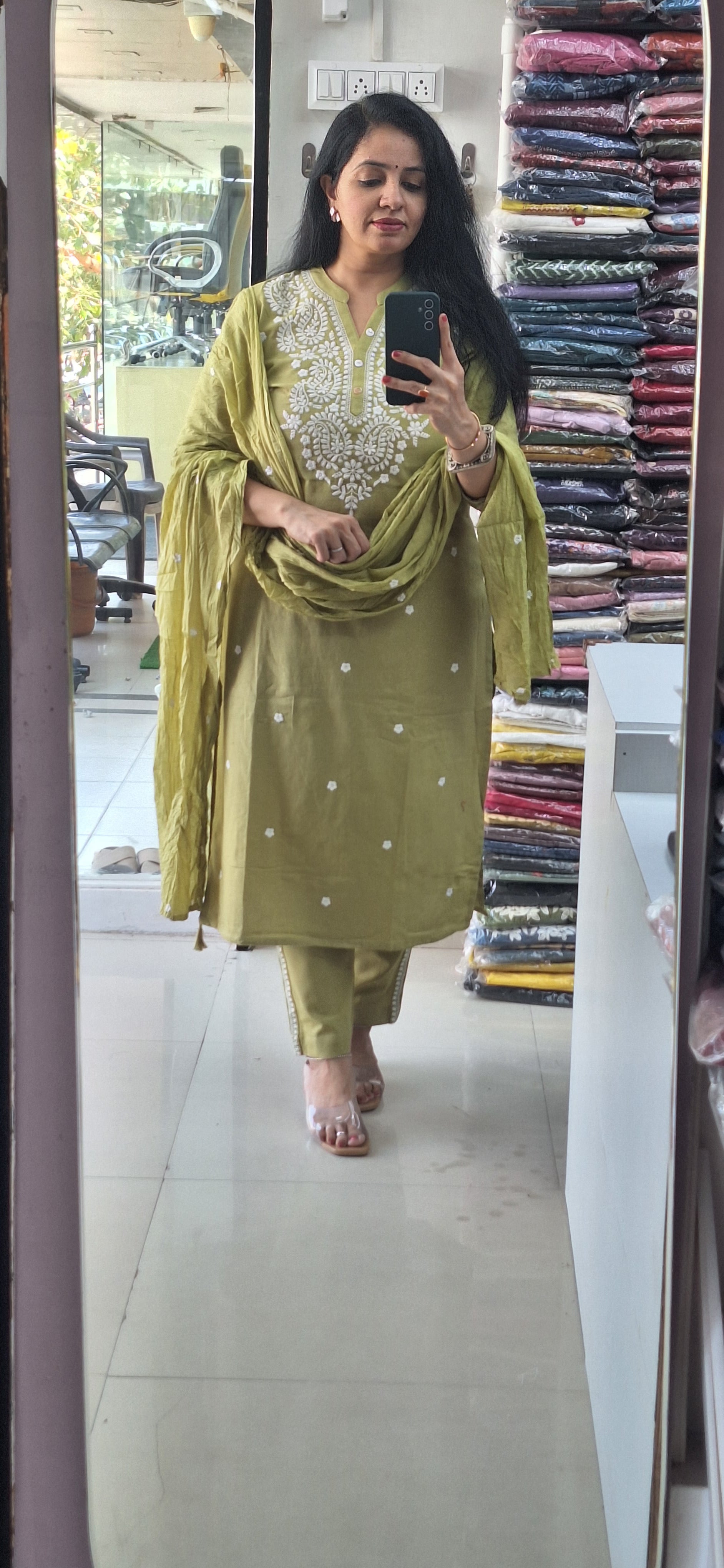 Dupatta Pants Set