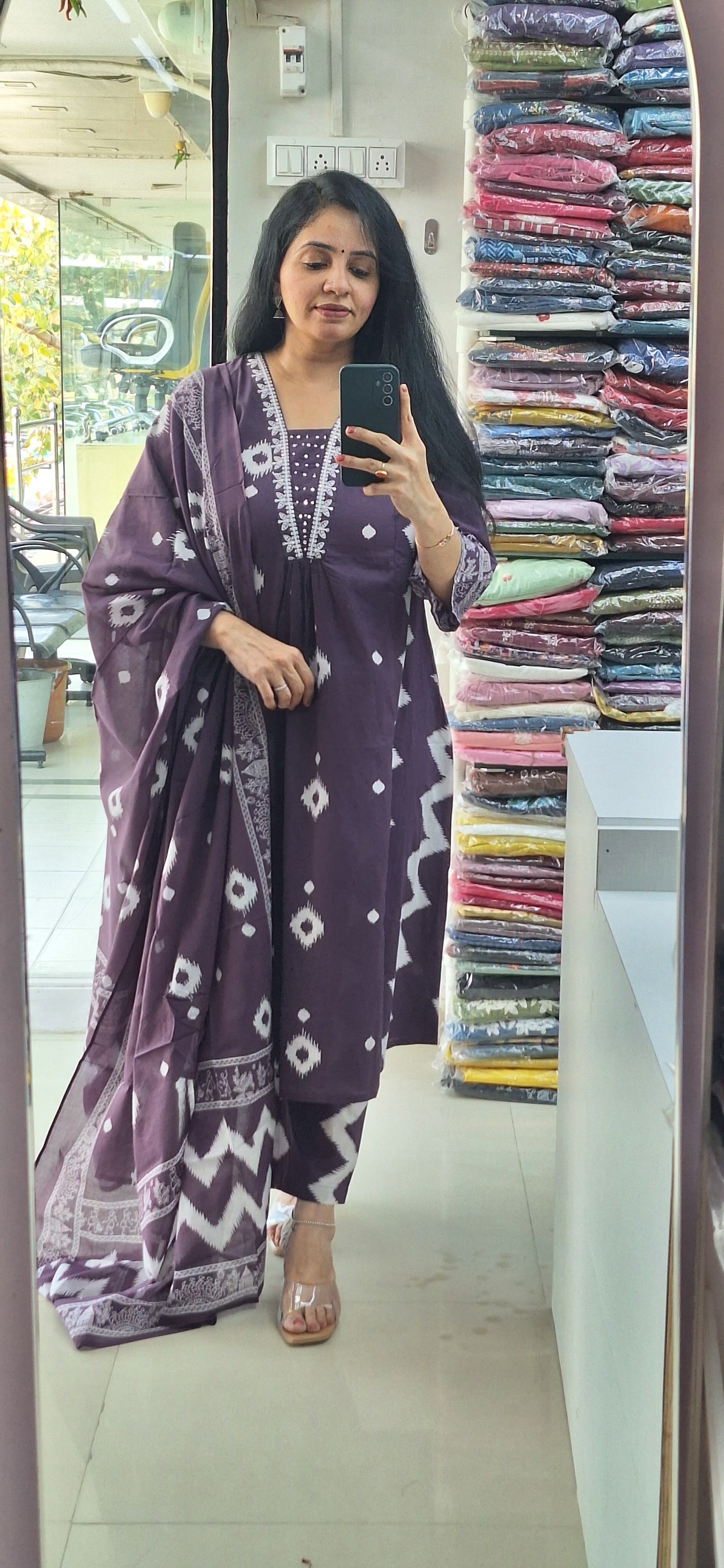 Dupatta Pants Set