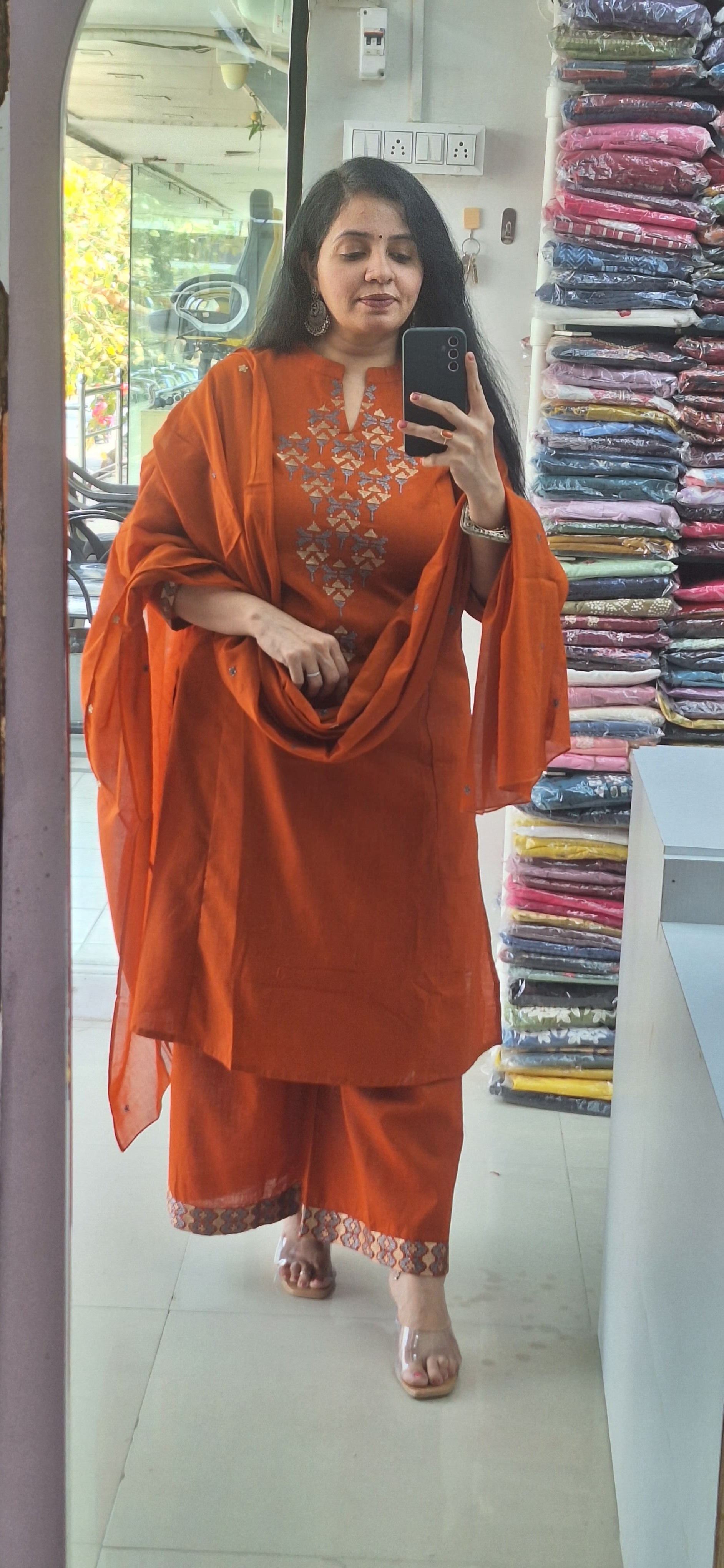 Dupatta Pants Set