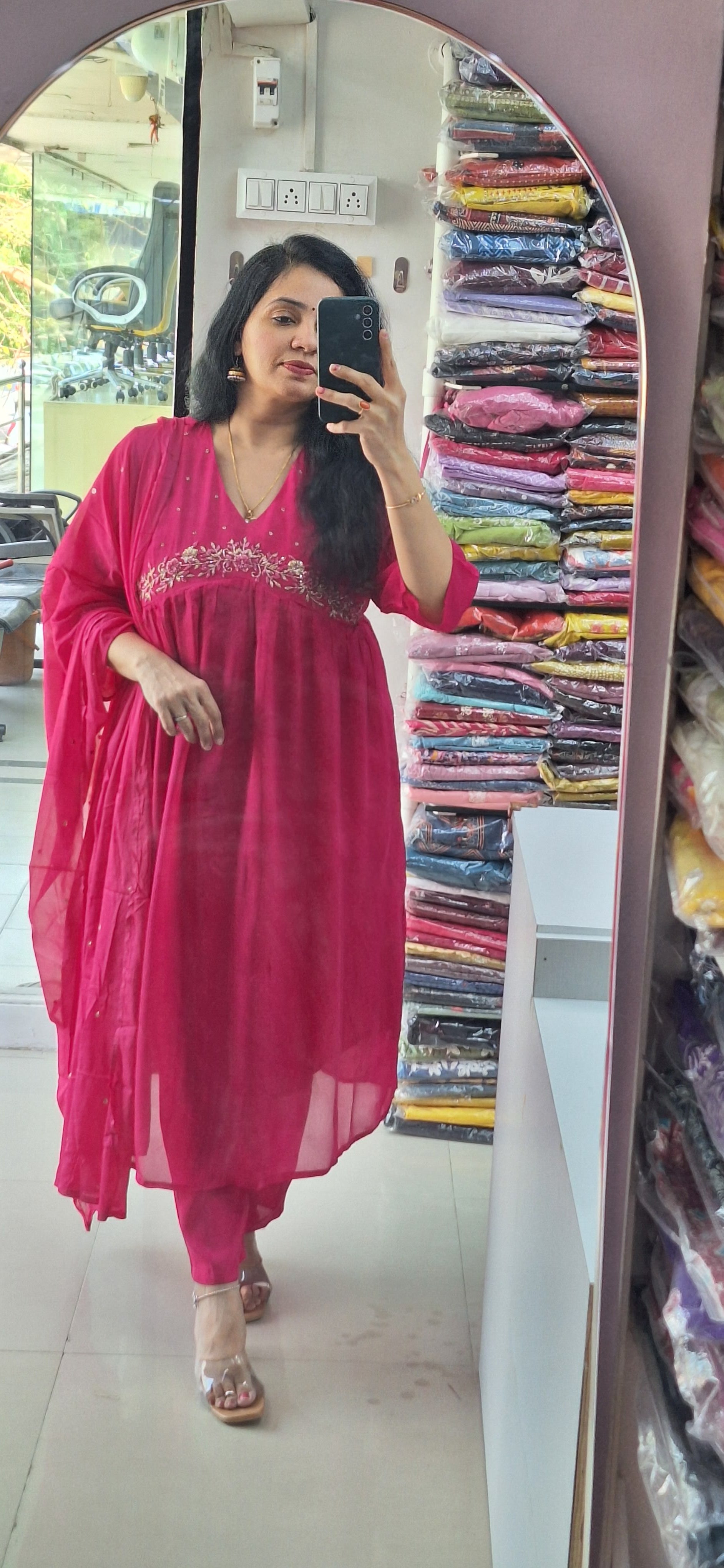 Dupatta Pants Set