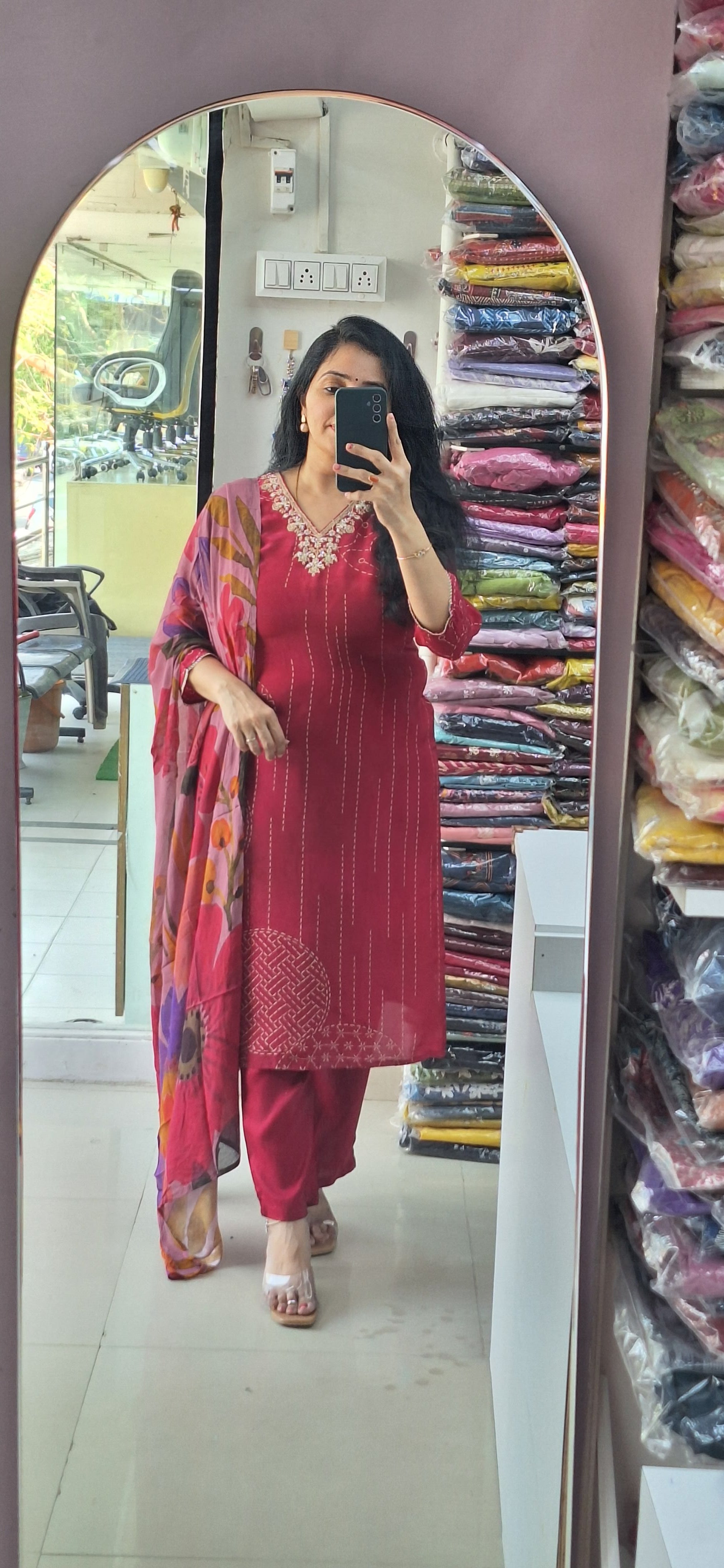 Dupatta Pants Set