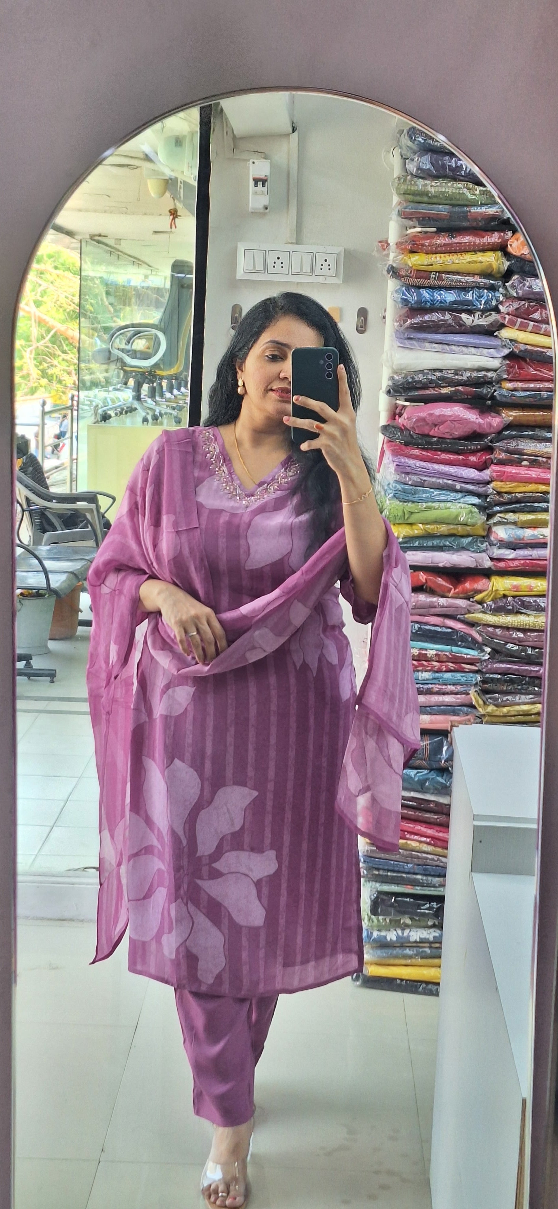 Dupatta Pants Set