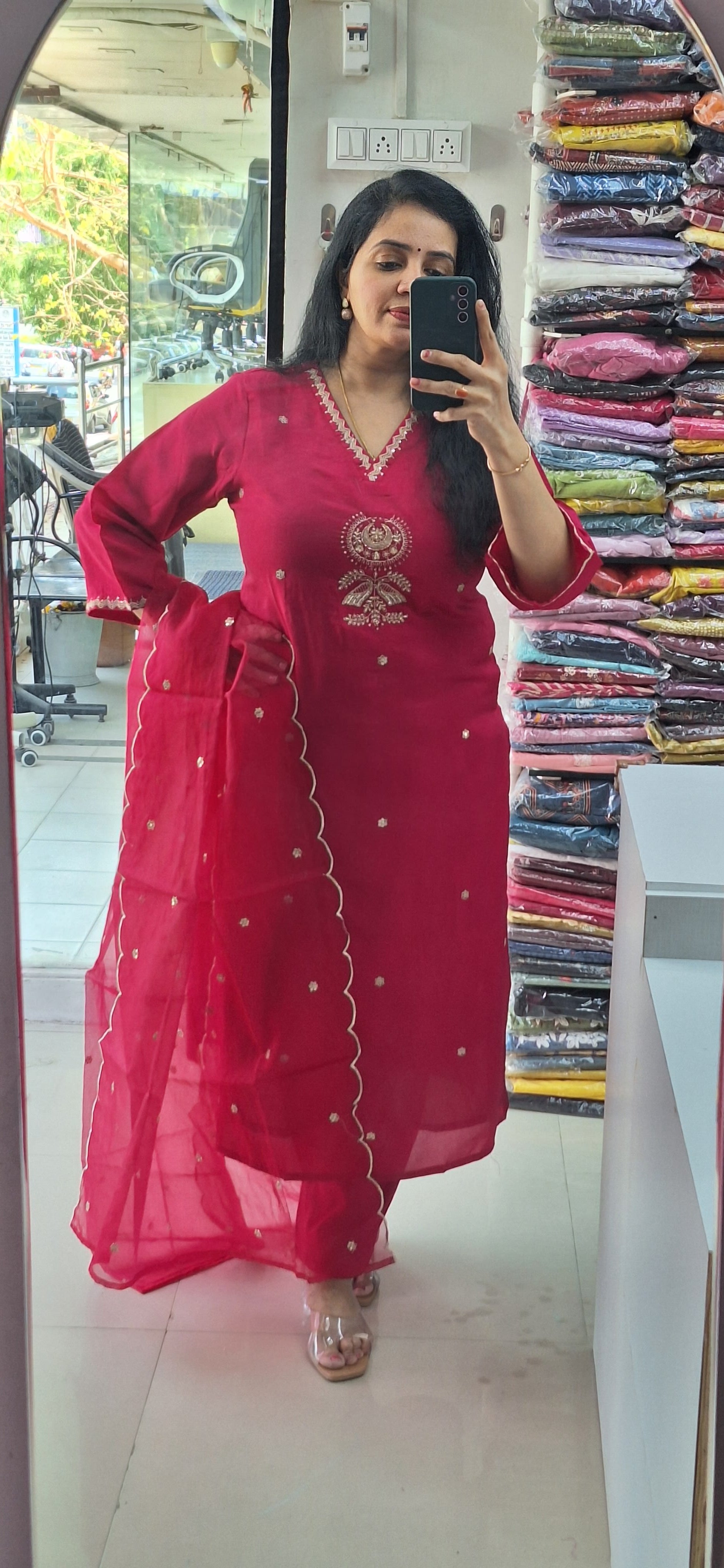Dupatta Pants Set
