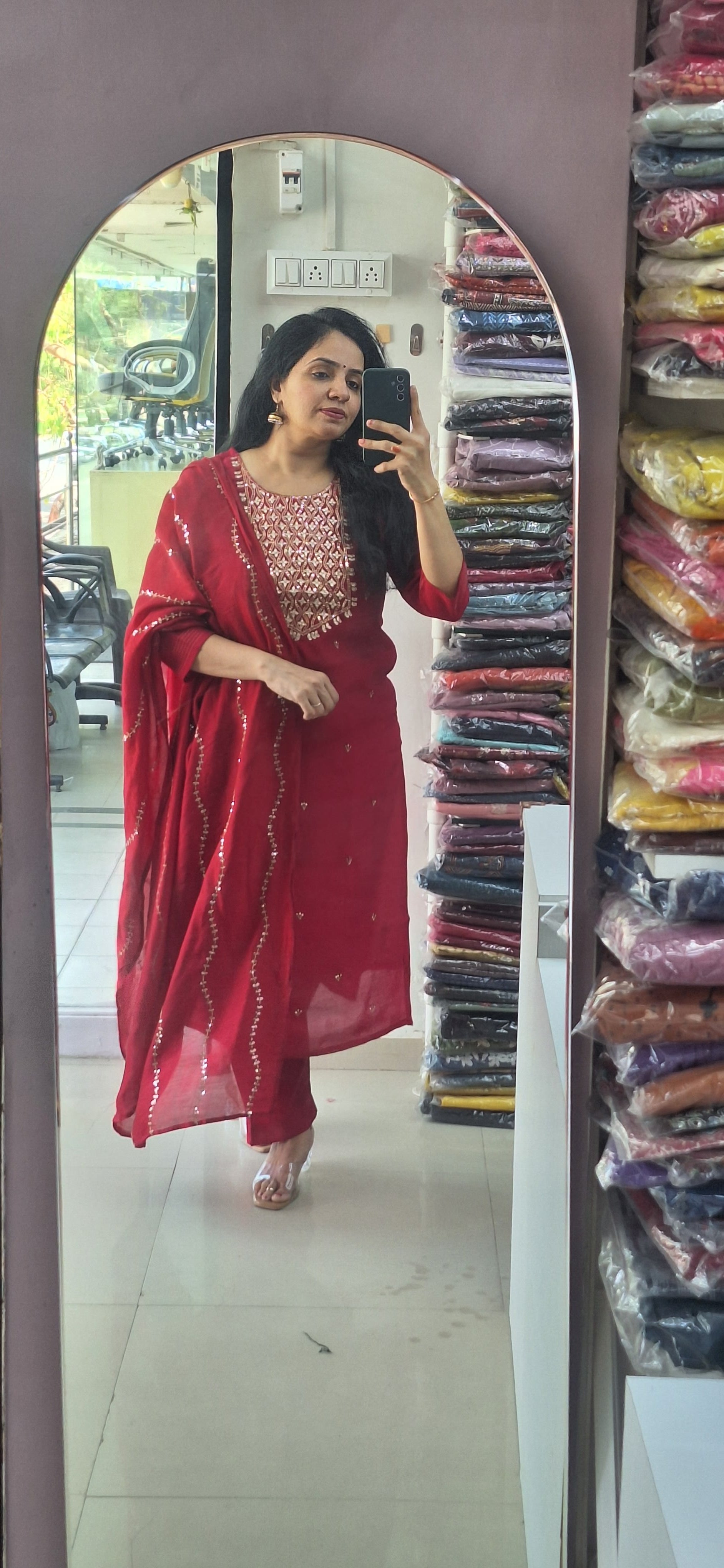 Dupatta Pants Set