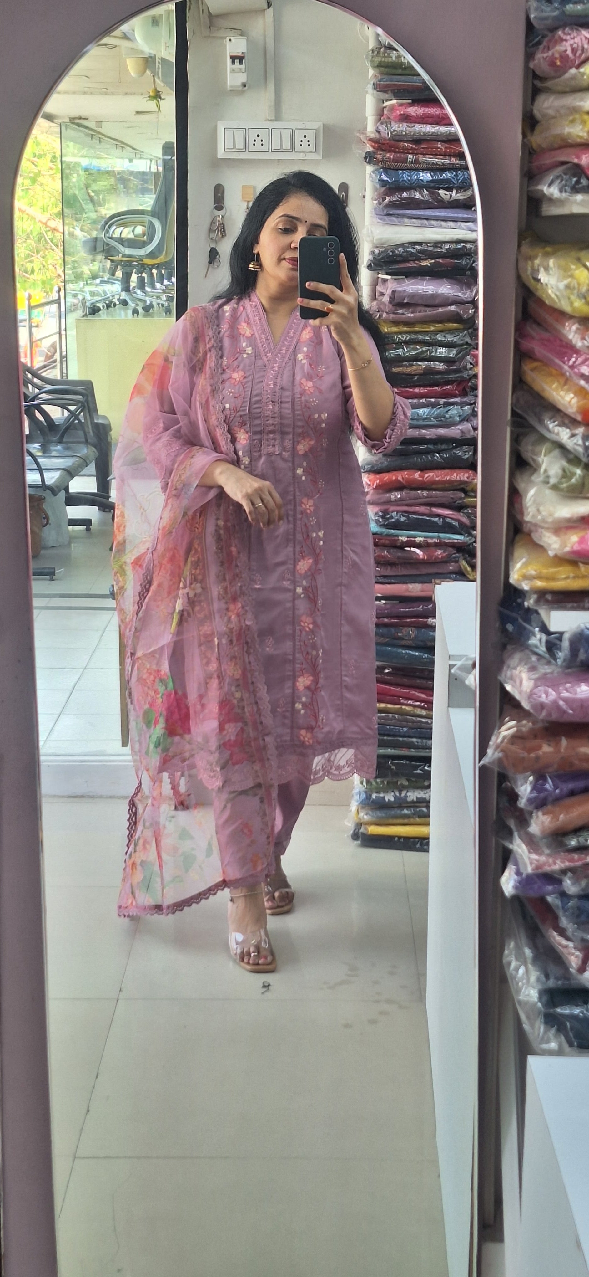 Dupatta Pants Set