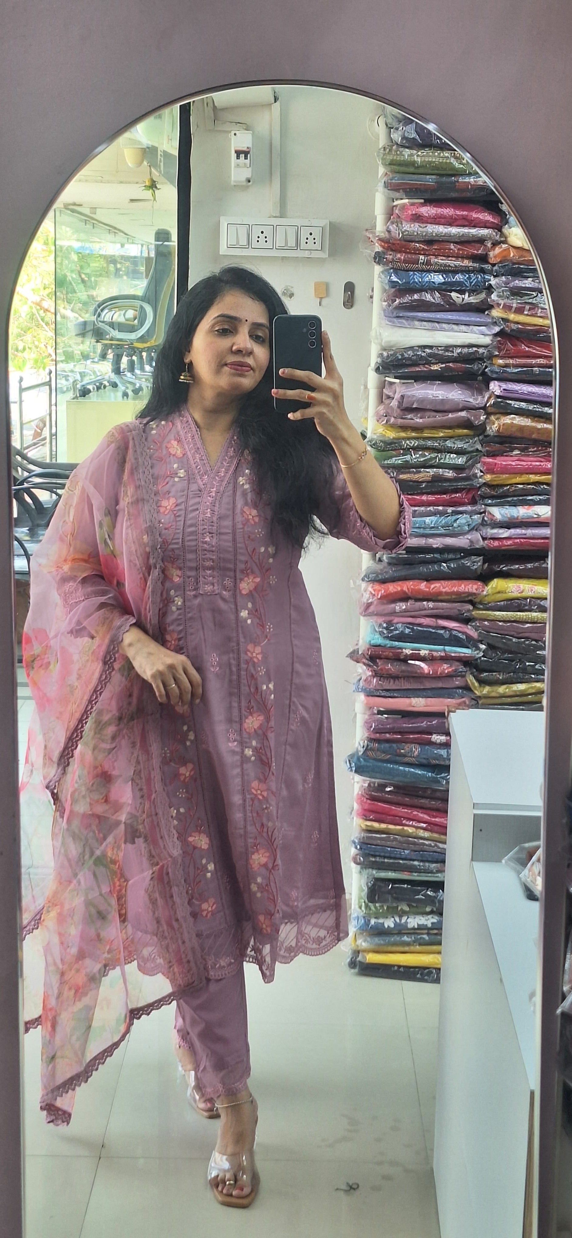 Dupatta Pants Set