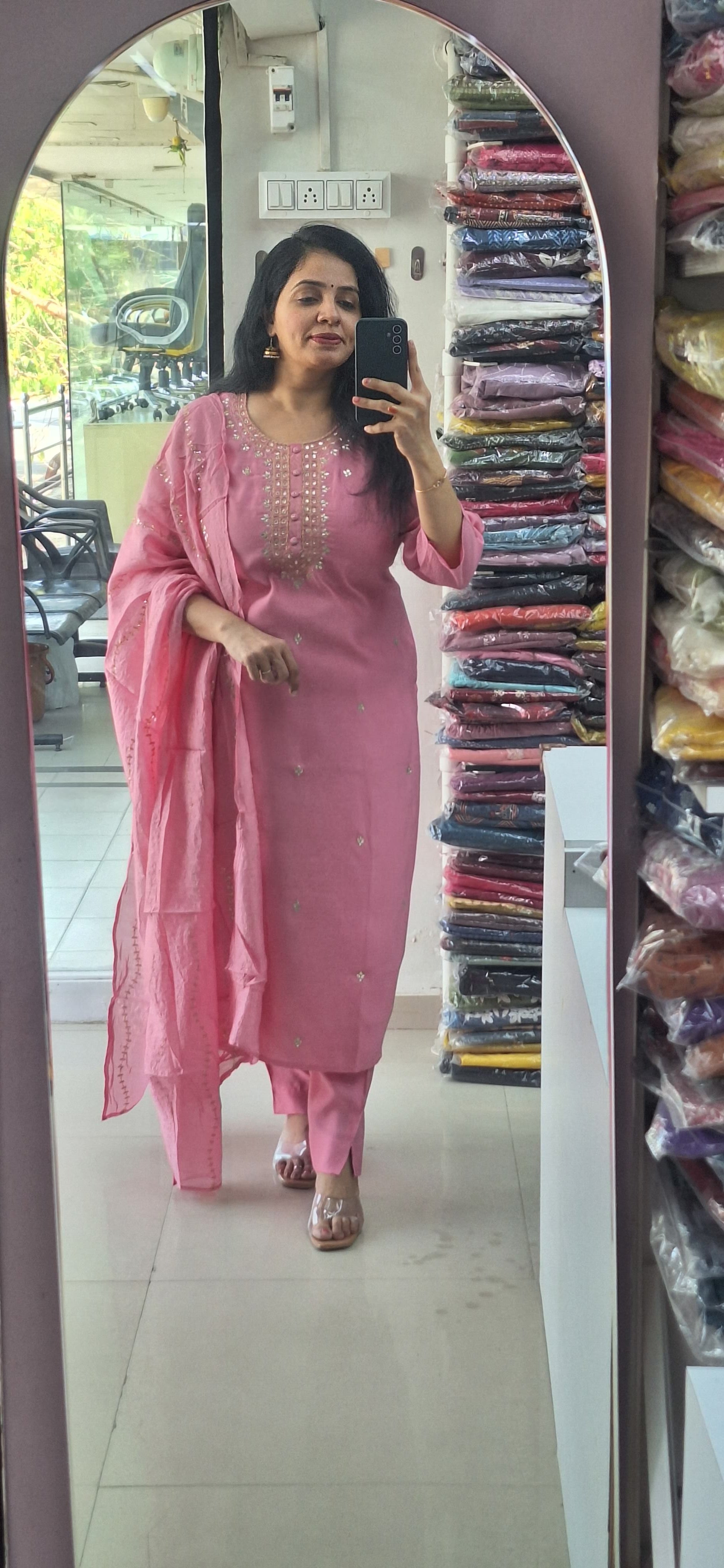 Dupatta Pants Set