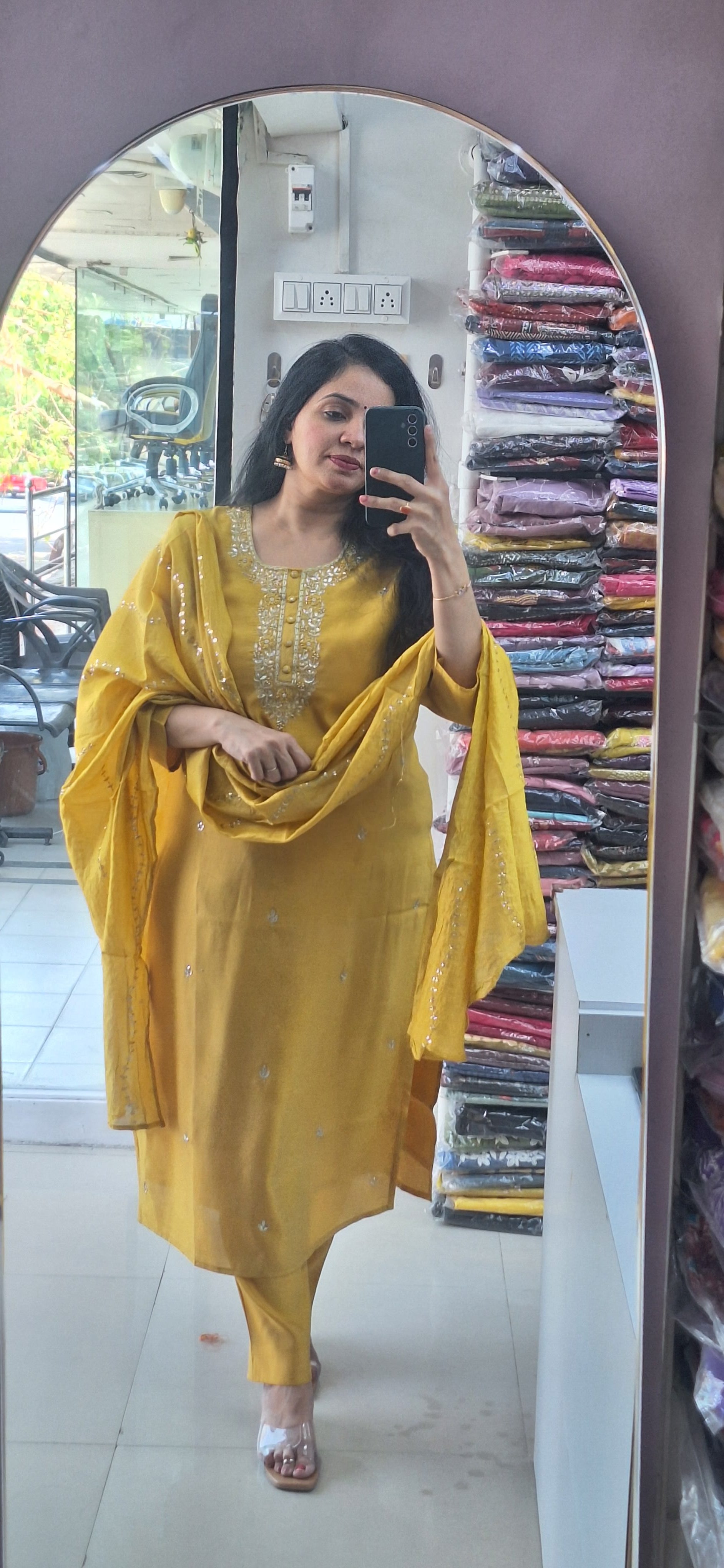 Dupatta Pants Set