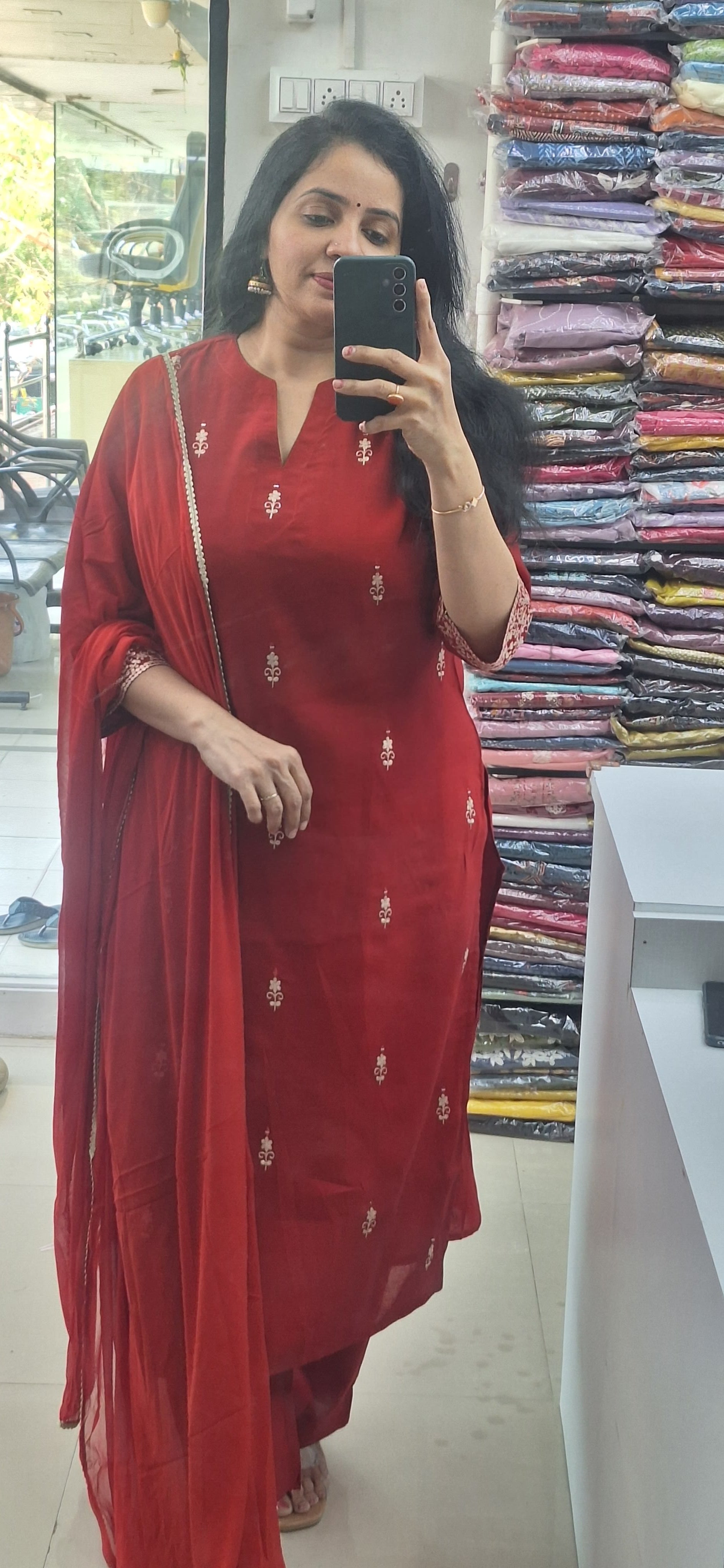 Dupatta Pants Set