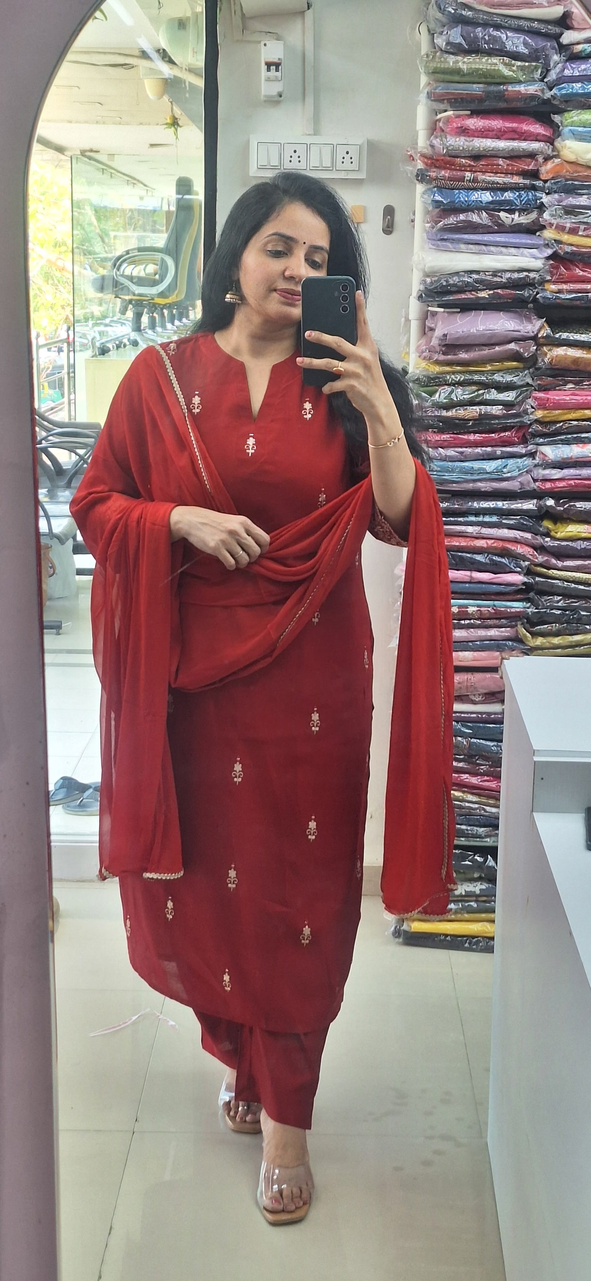 Dupatta Pants Set
