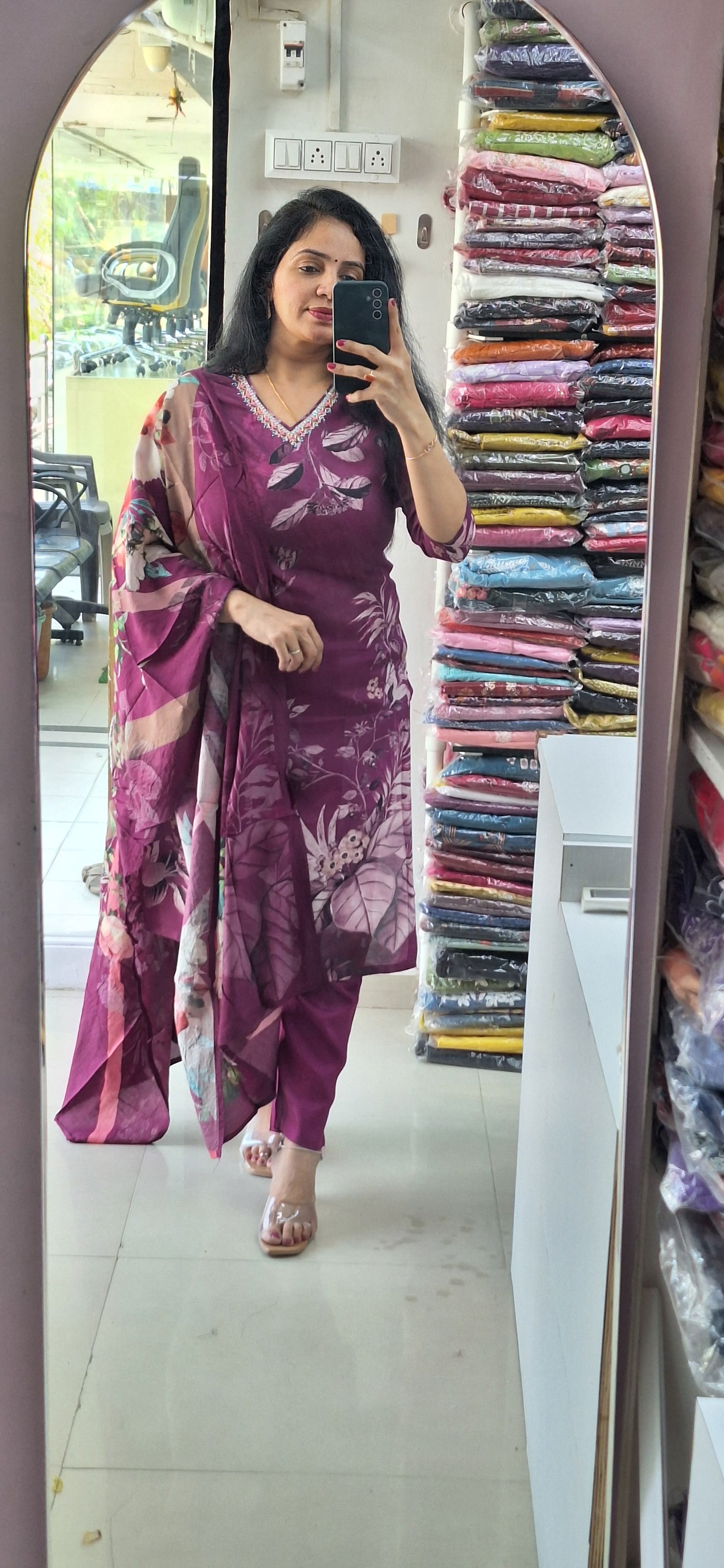 Dupatta Pants Set