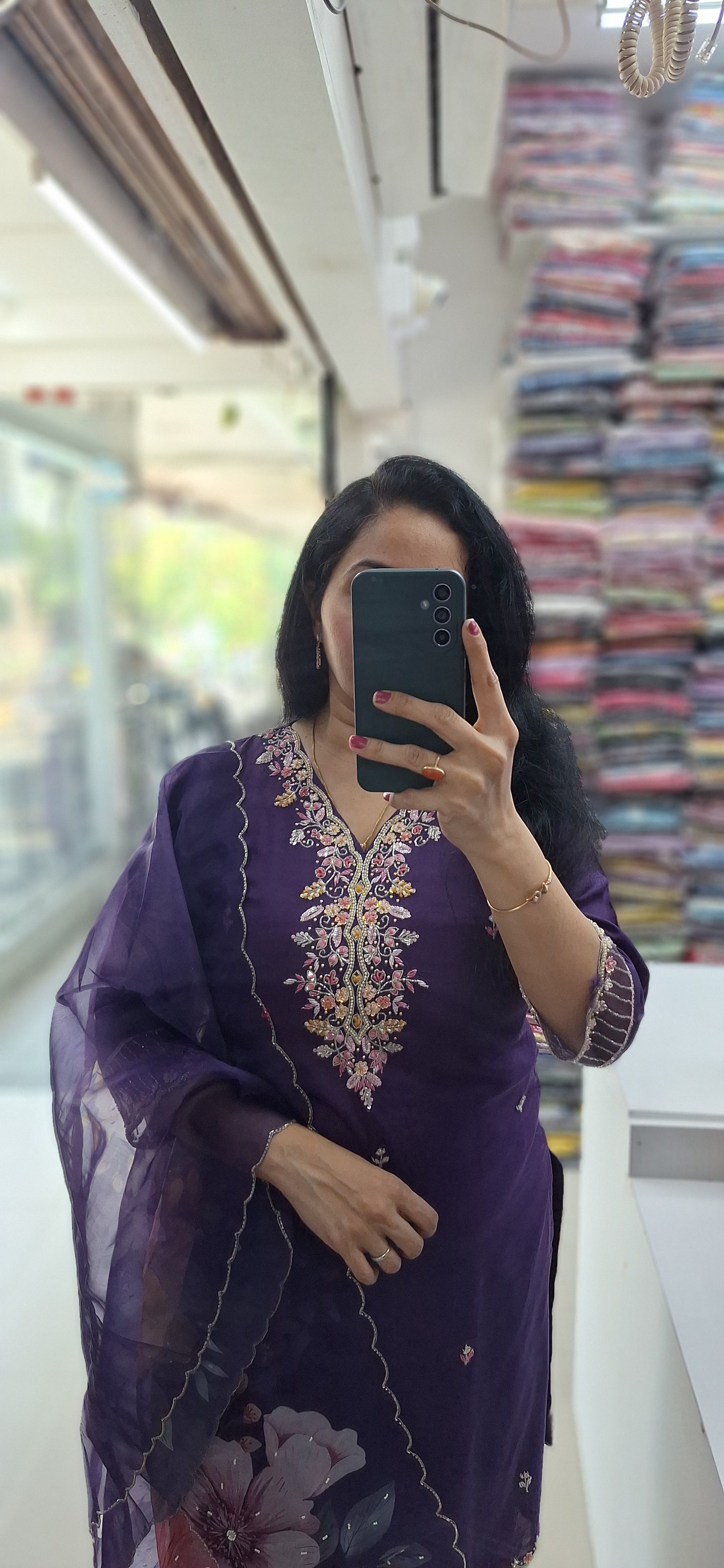Dupatta Pants Set