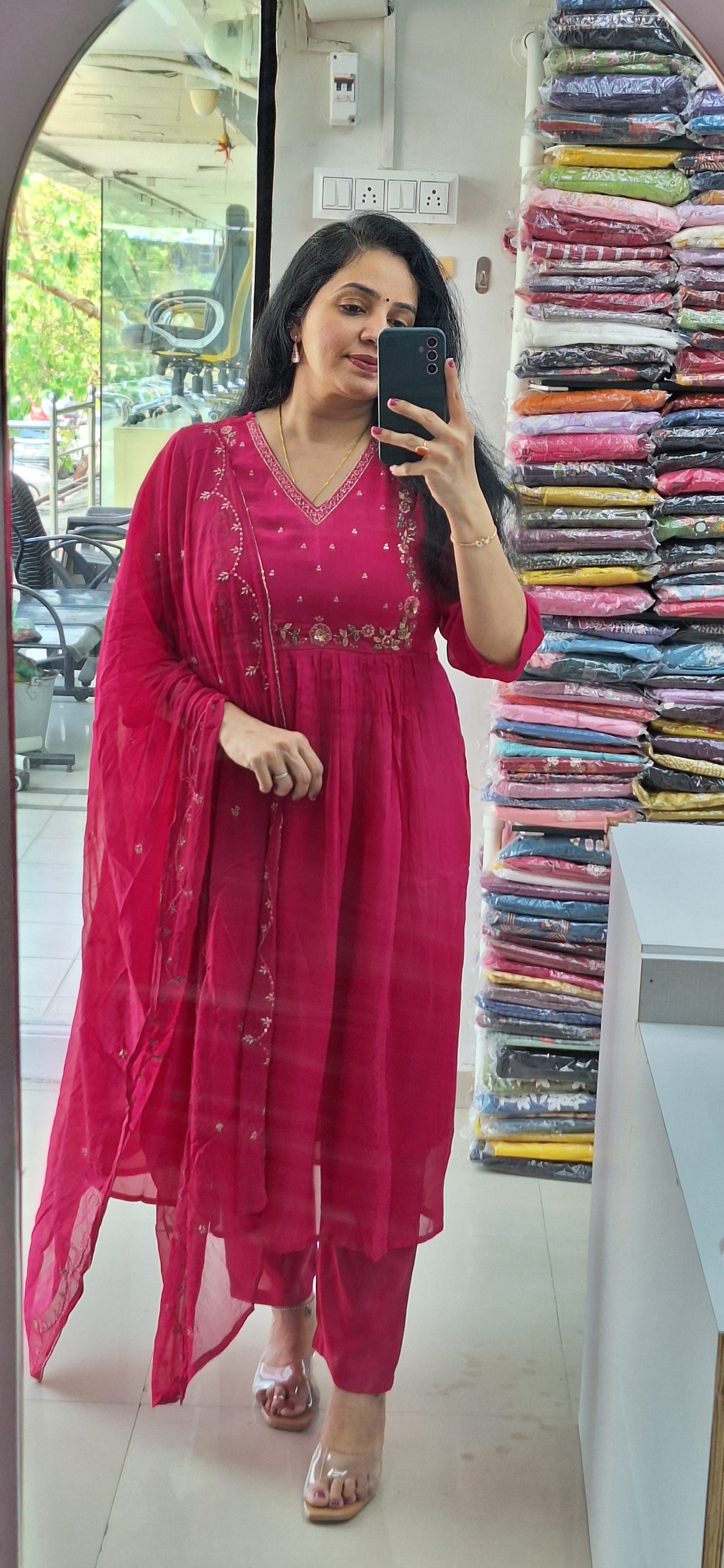 Dupatta Pants Set