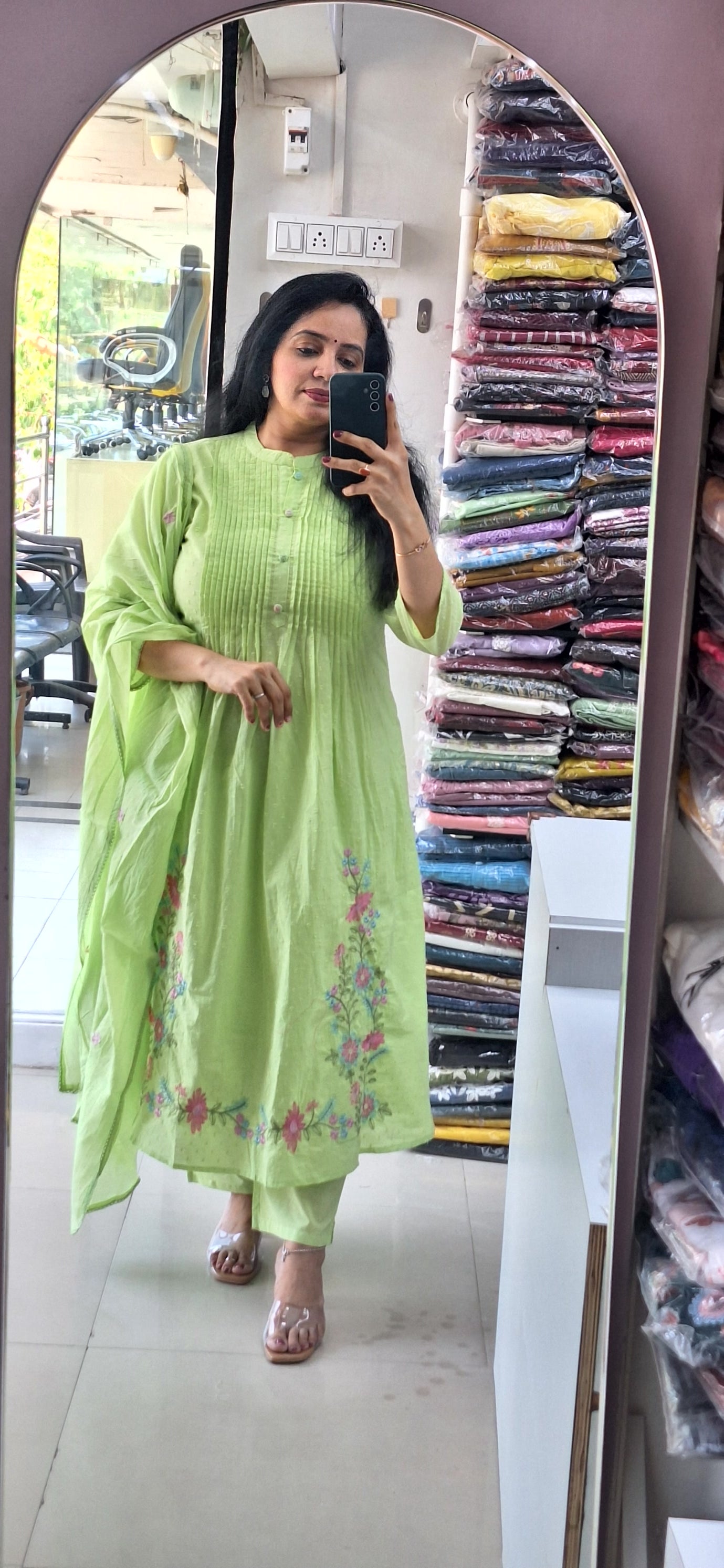 Dupatta Pants Set