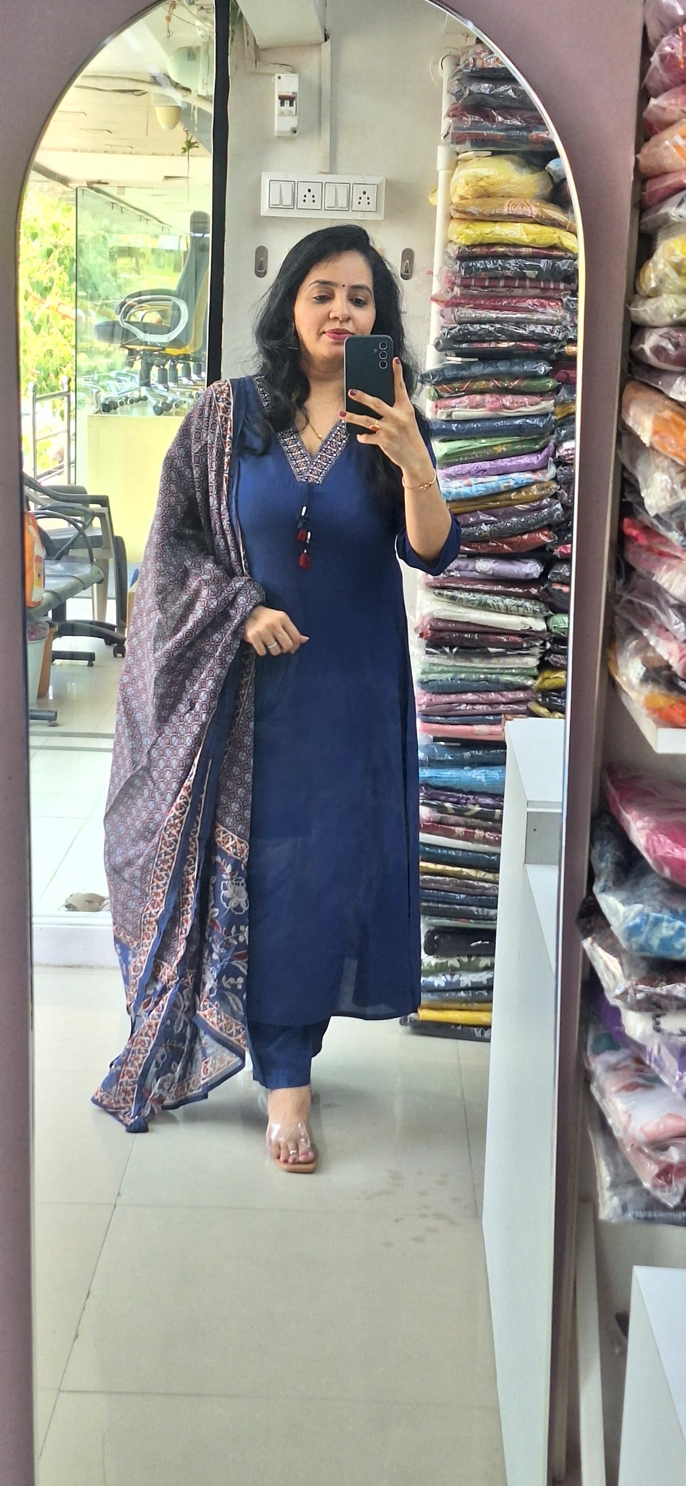 Dupatta Pants Set