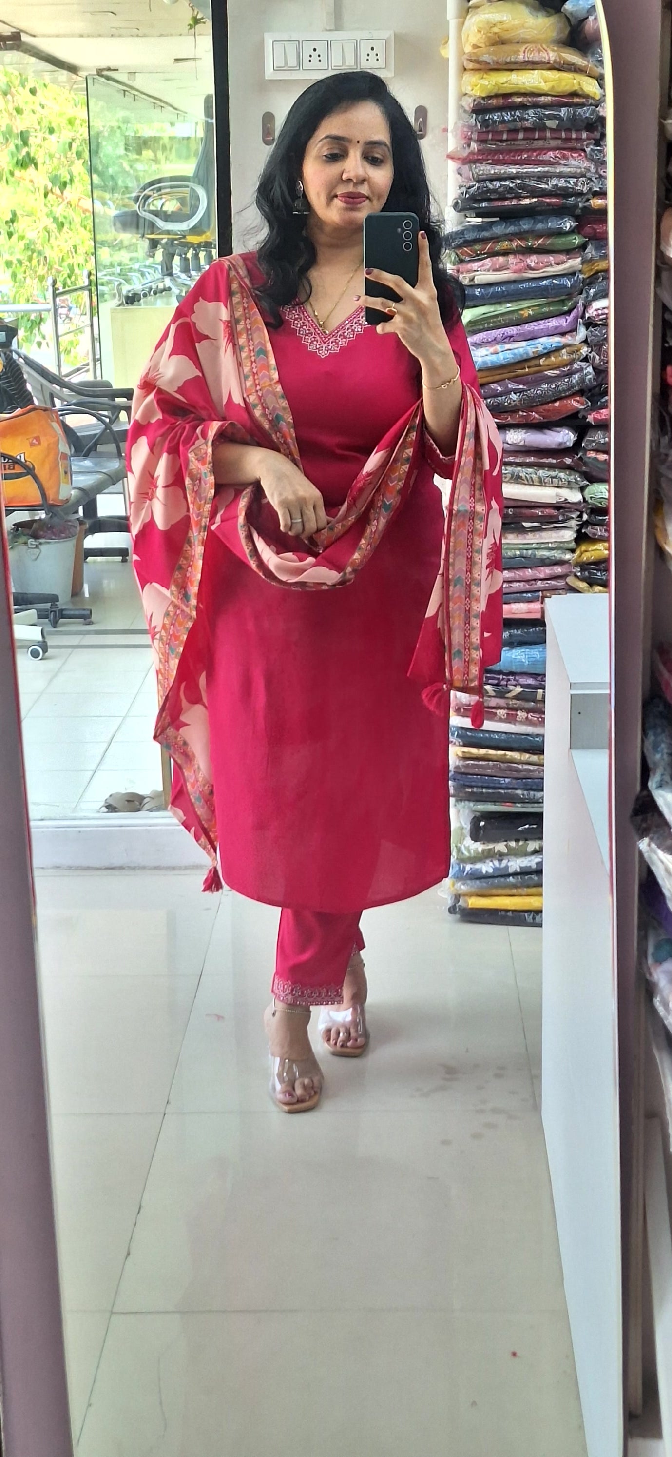 Dupatta Pants Set