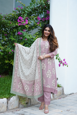 Dupatta Pant Set