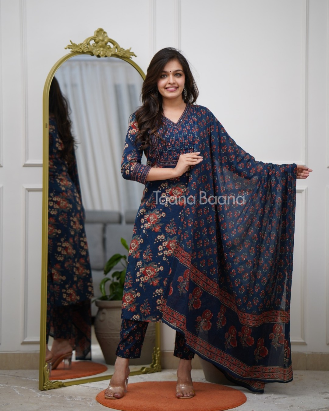 Dupatta Pant Set