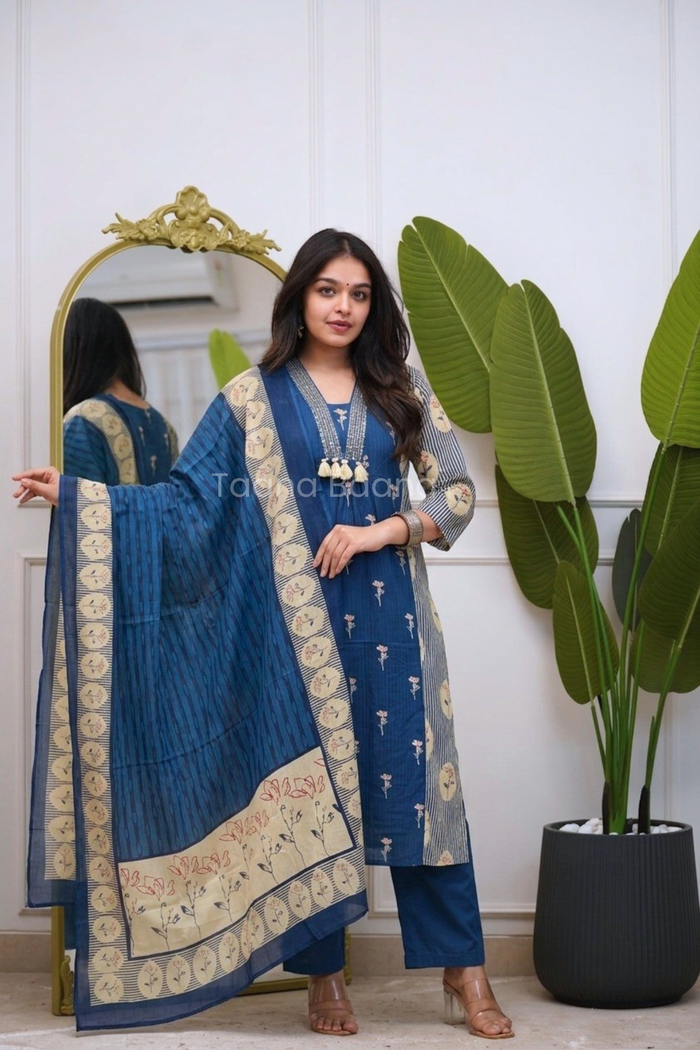 Dupatta Pant Set