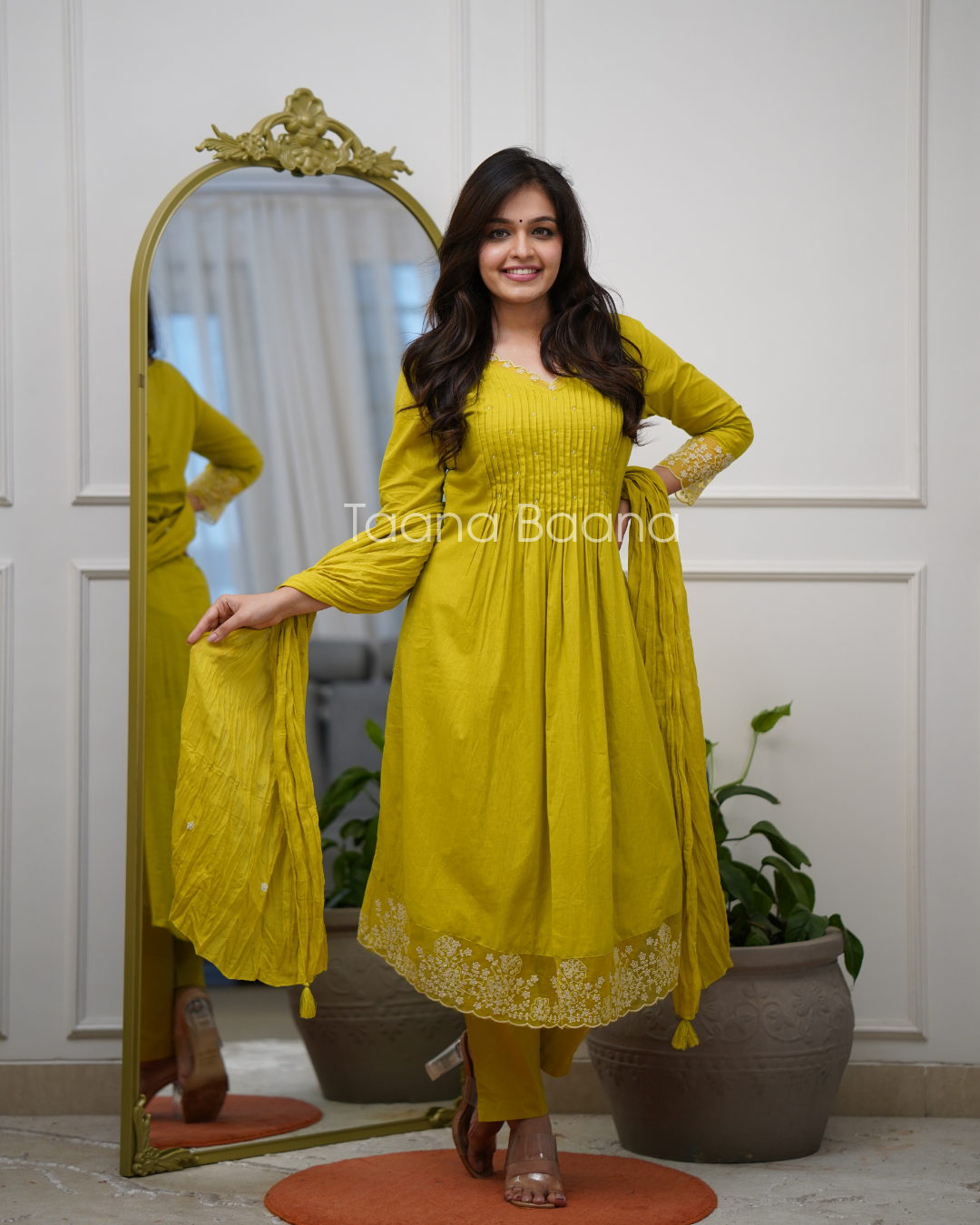 Dupatta Pant Set