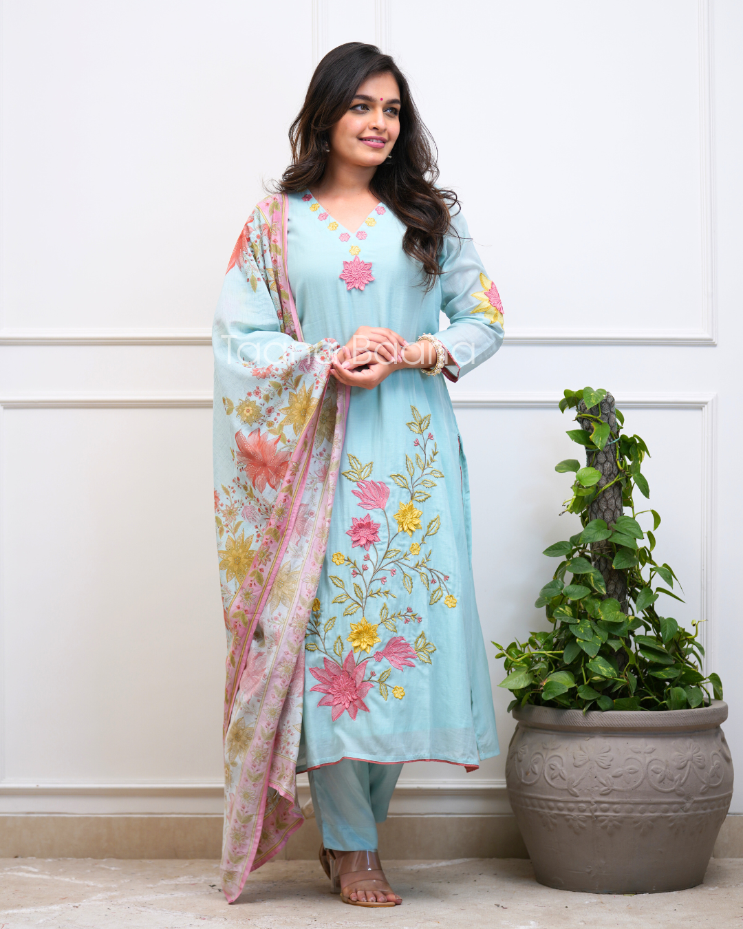 Dupatta Pant Set