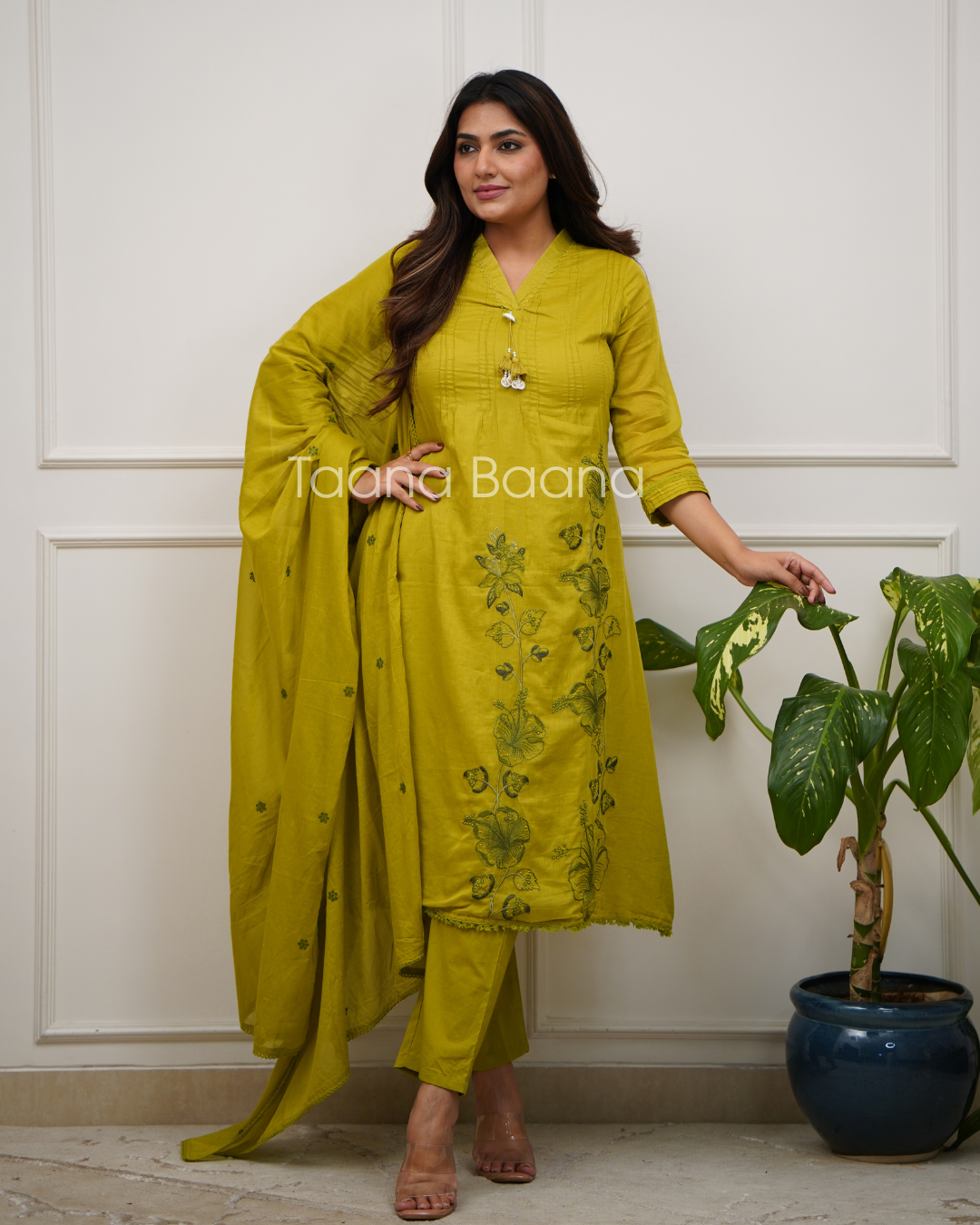 Dupatta Pant Set