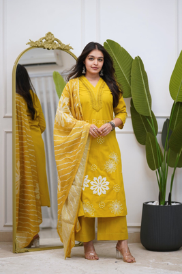 Dupatta Pant Set