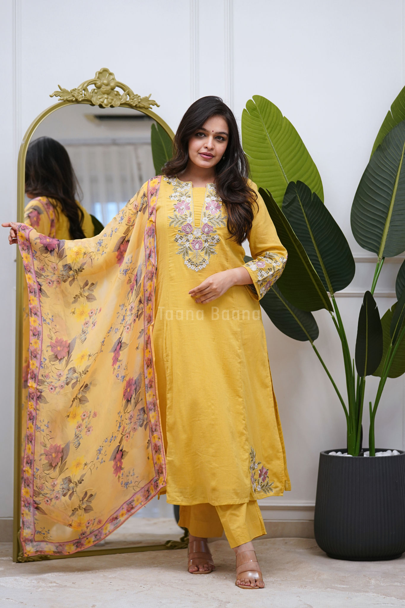 Dupatta Pant Set